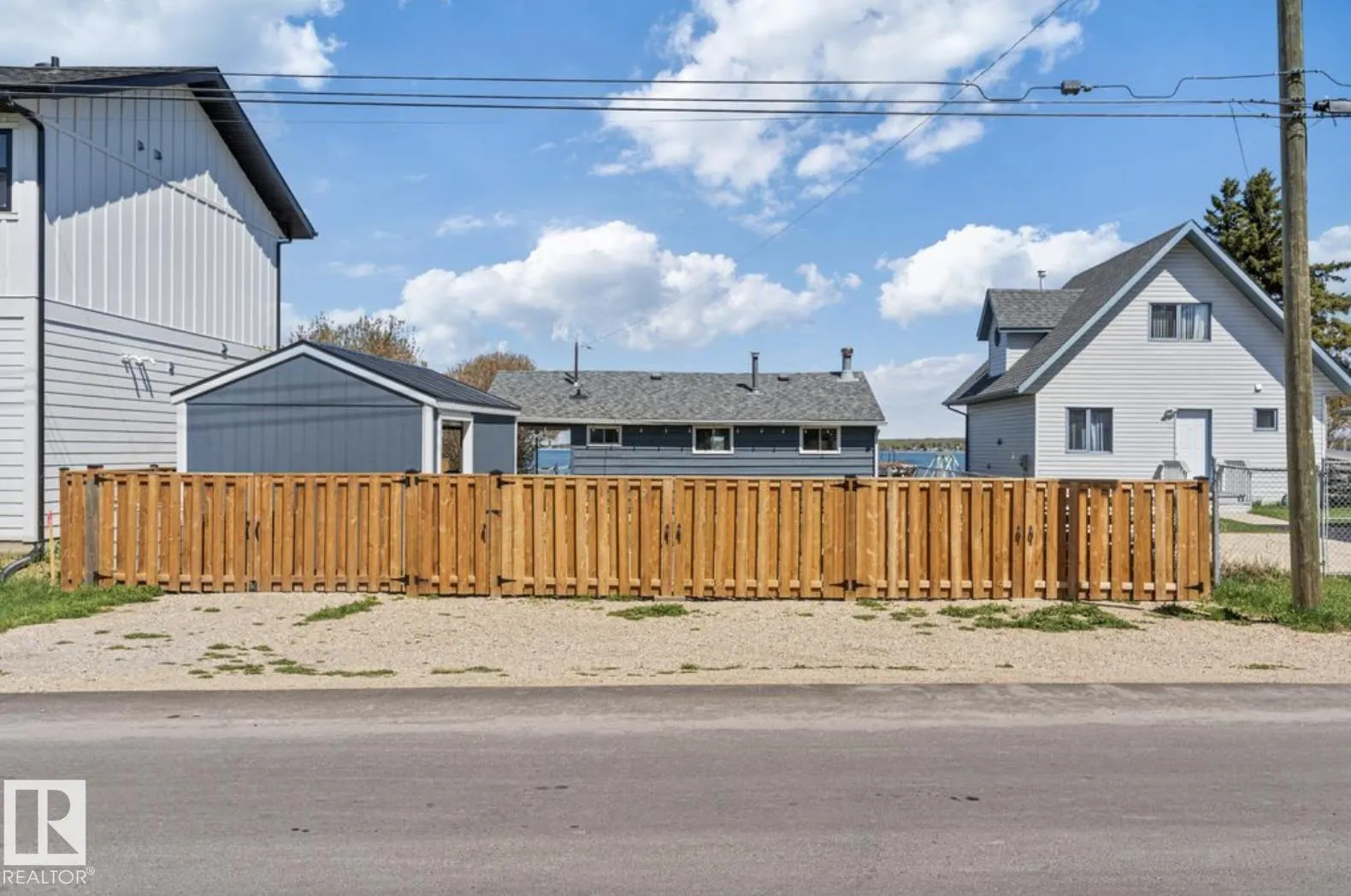 6330 Ste Anne Trail