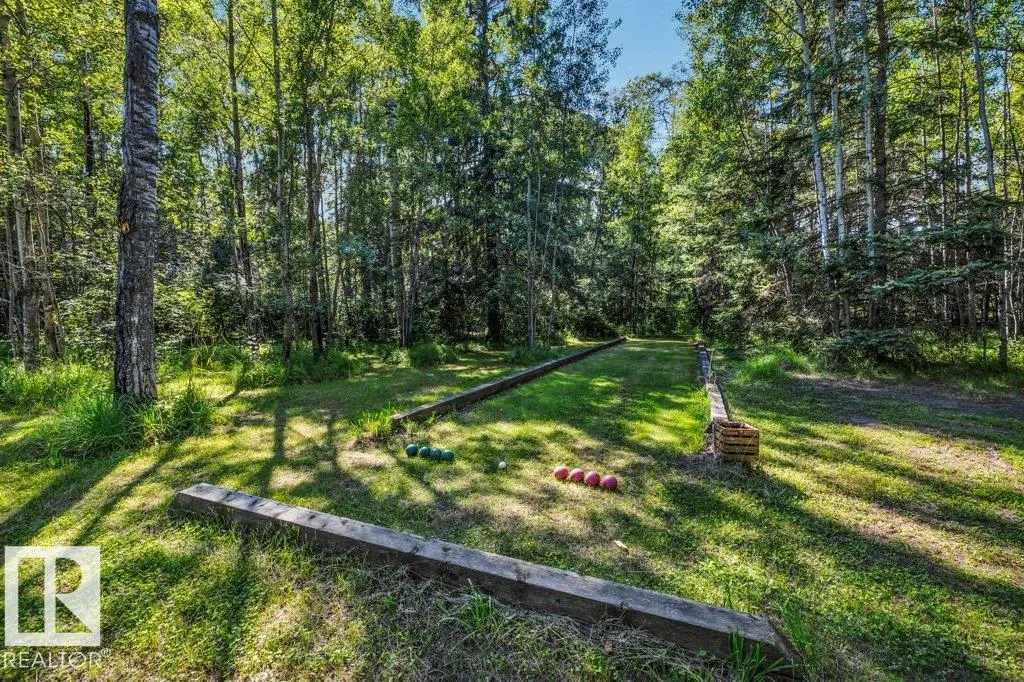 5 51028 Rge Rd 261
