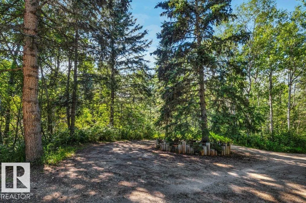 5 51028 Rge Rd 261