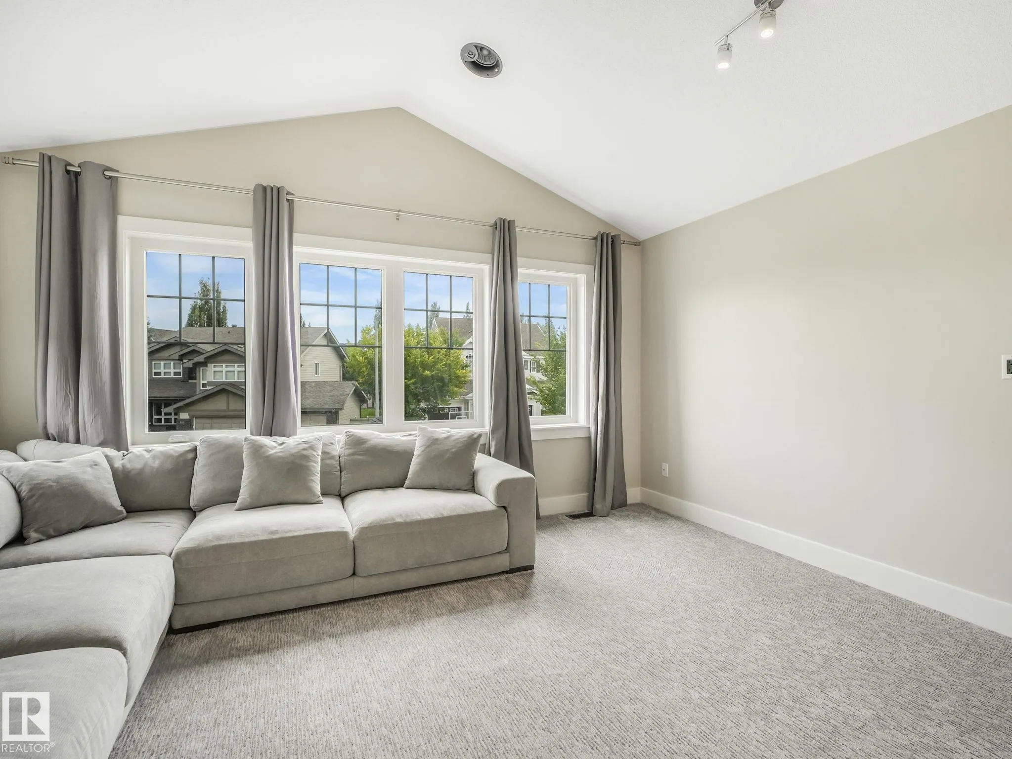 2554 CAMERON RAVINE Landing