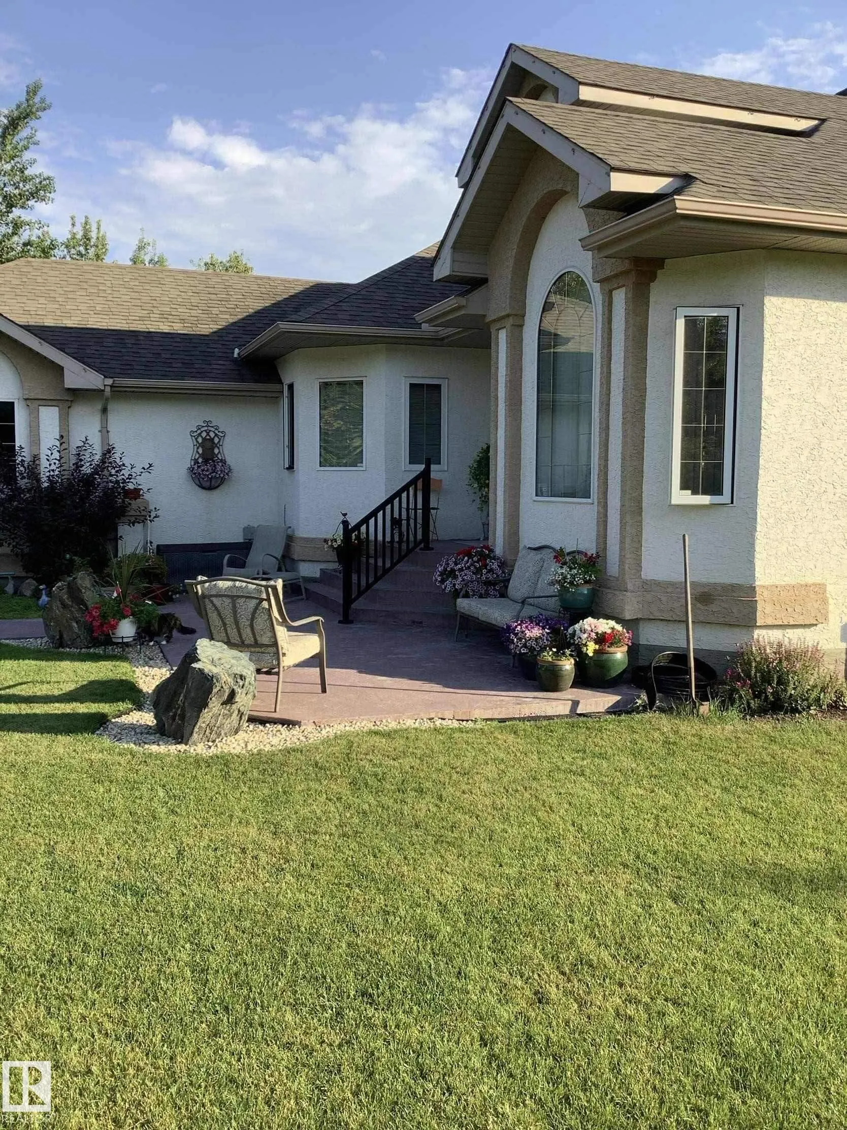 21366 TWP ROAD 530