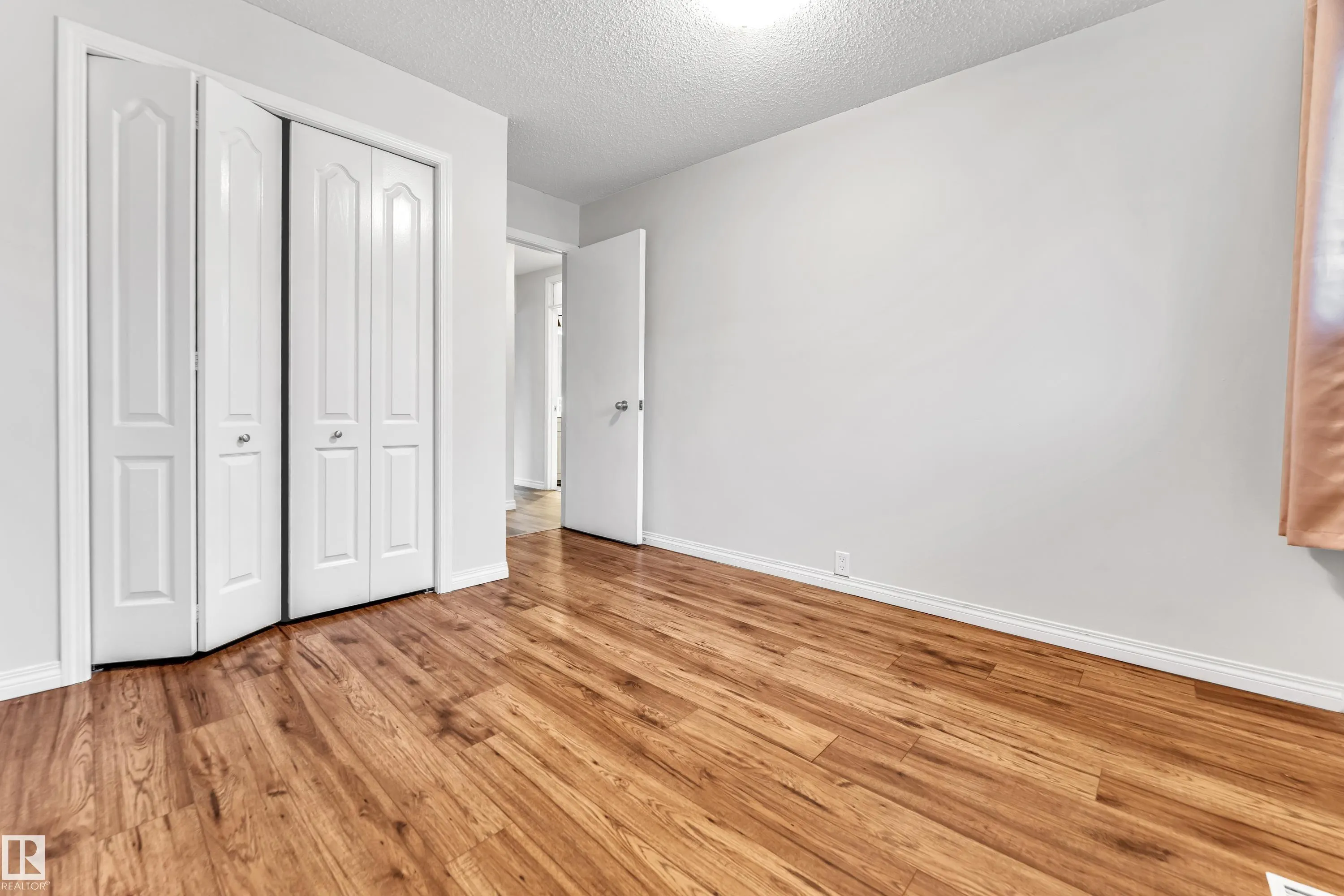 79 Garnet Cres