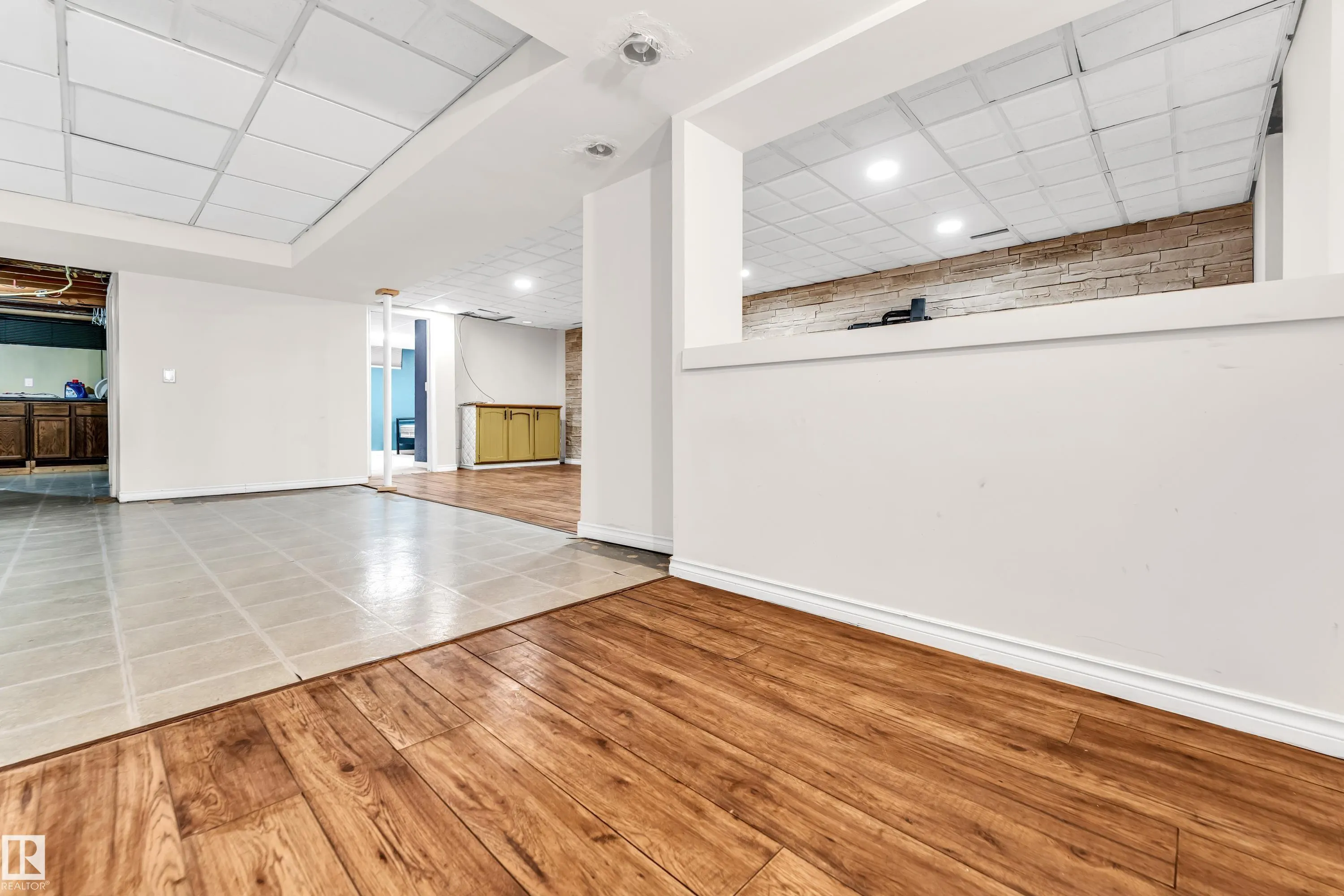 79 Garnet Cres