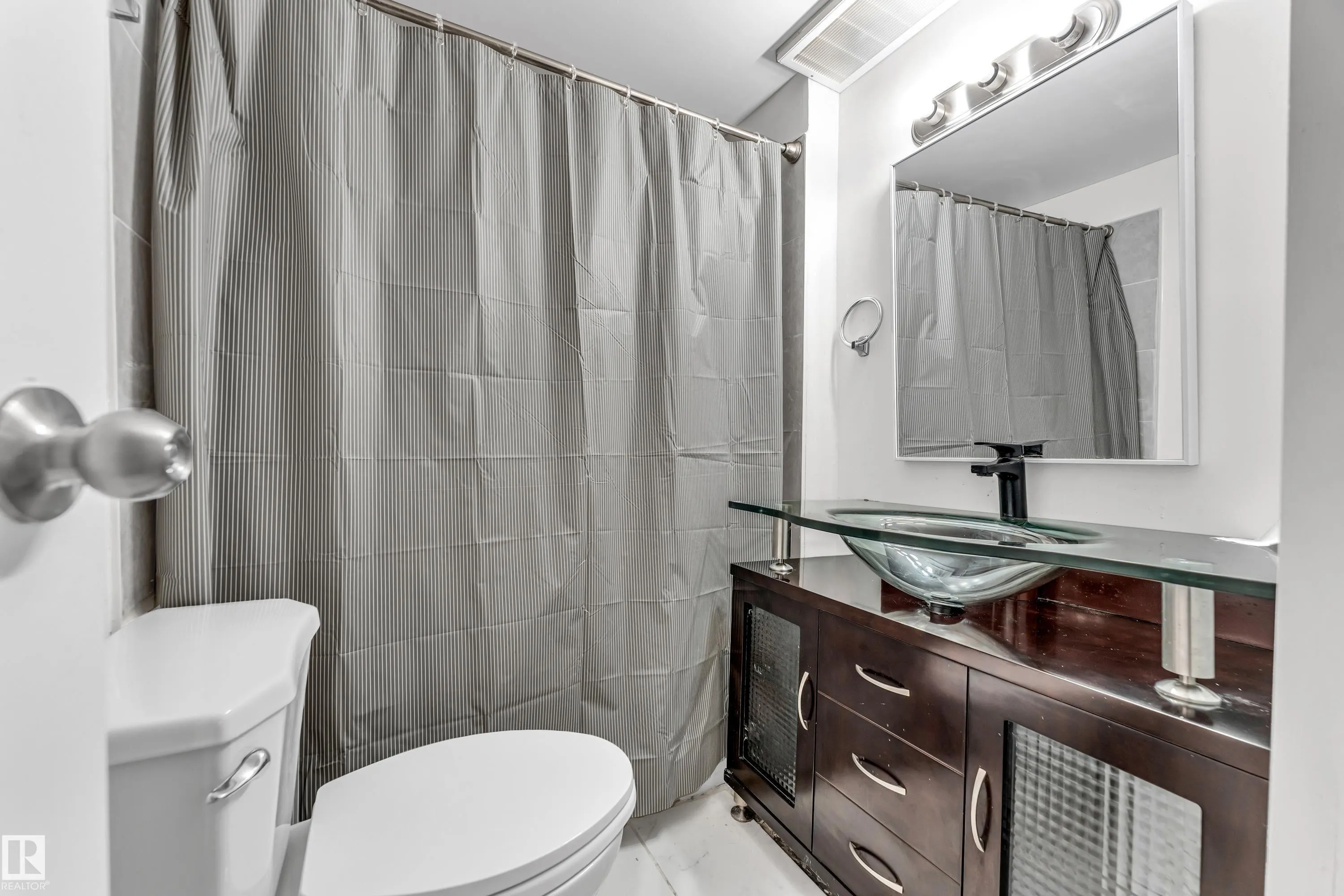 79 Garnet Cres