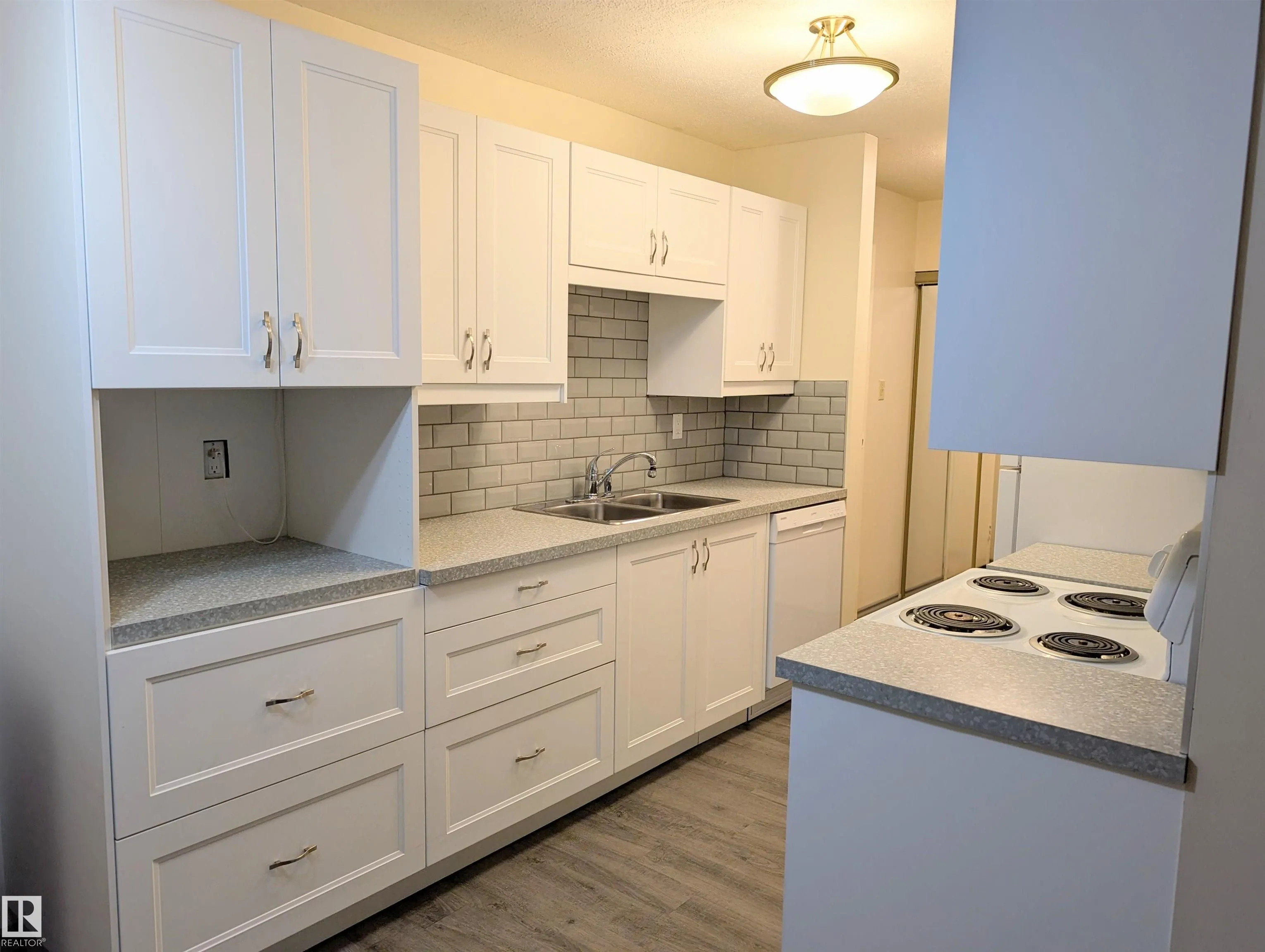 14004 26 st