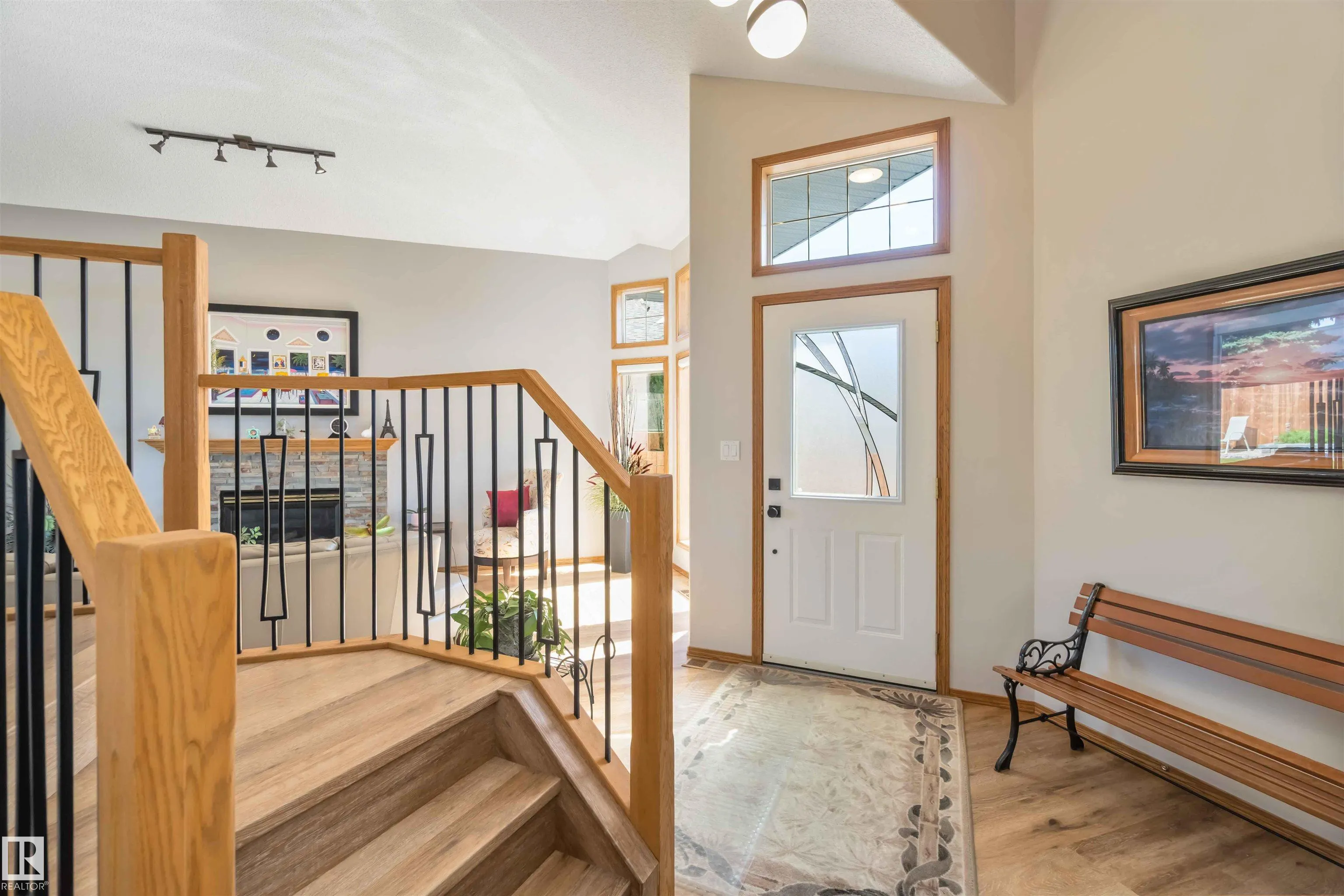 858 RYAN Place