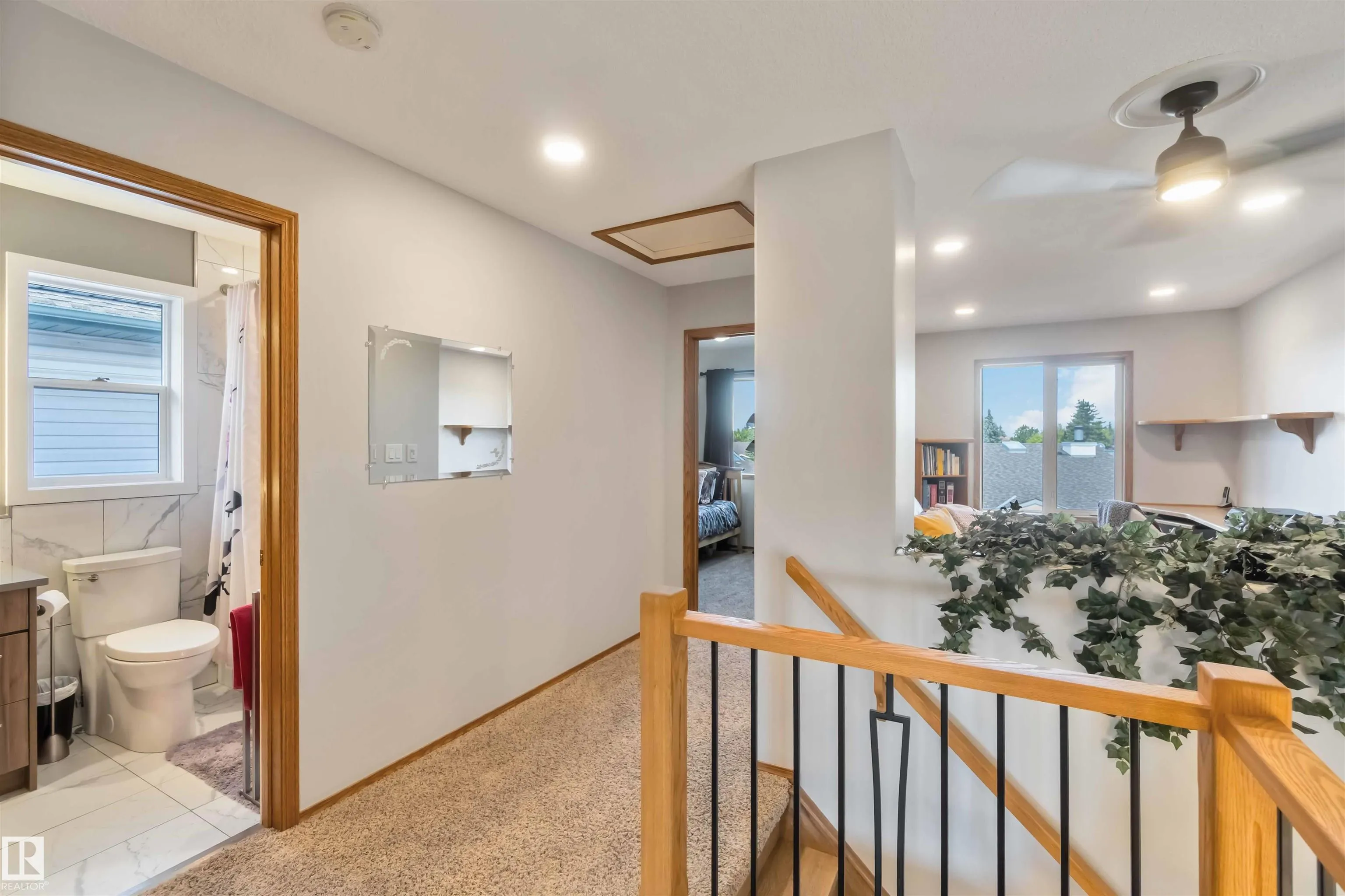 858 RYAN Place