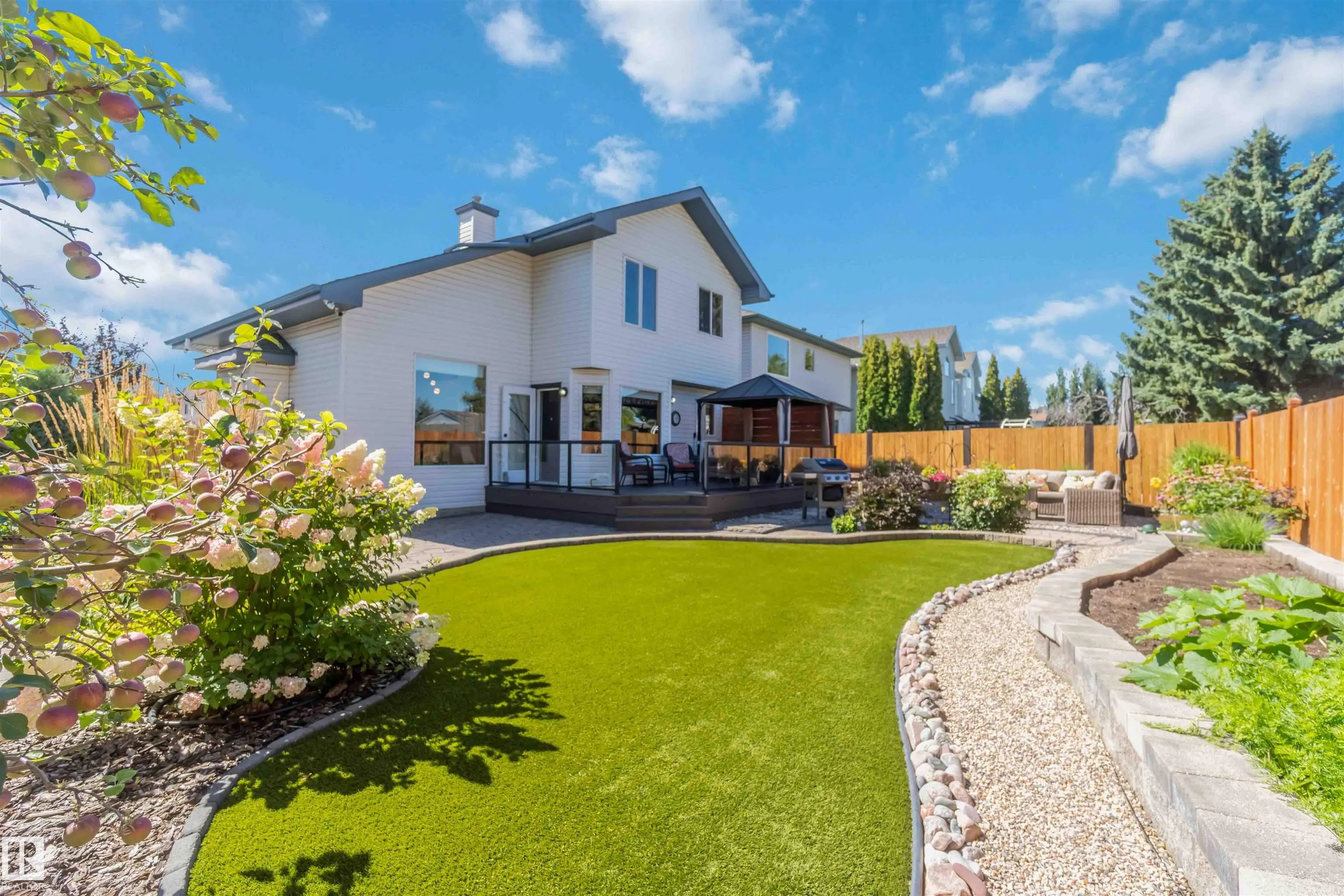 858 RYAN Place