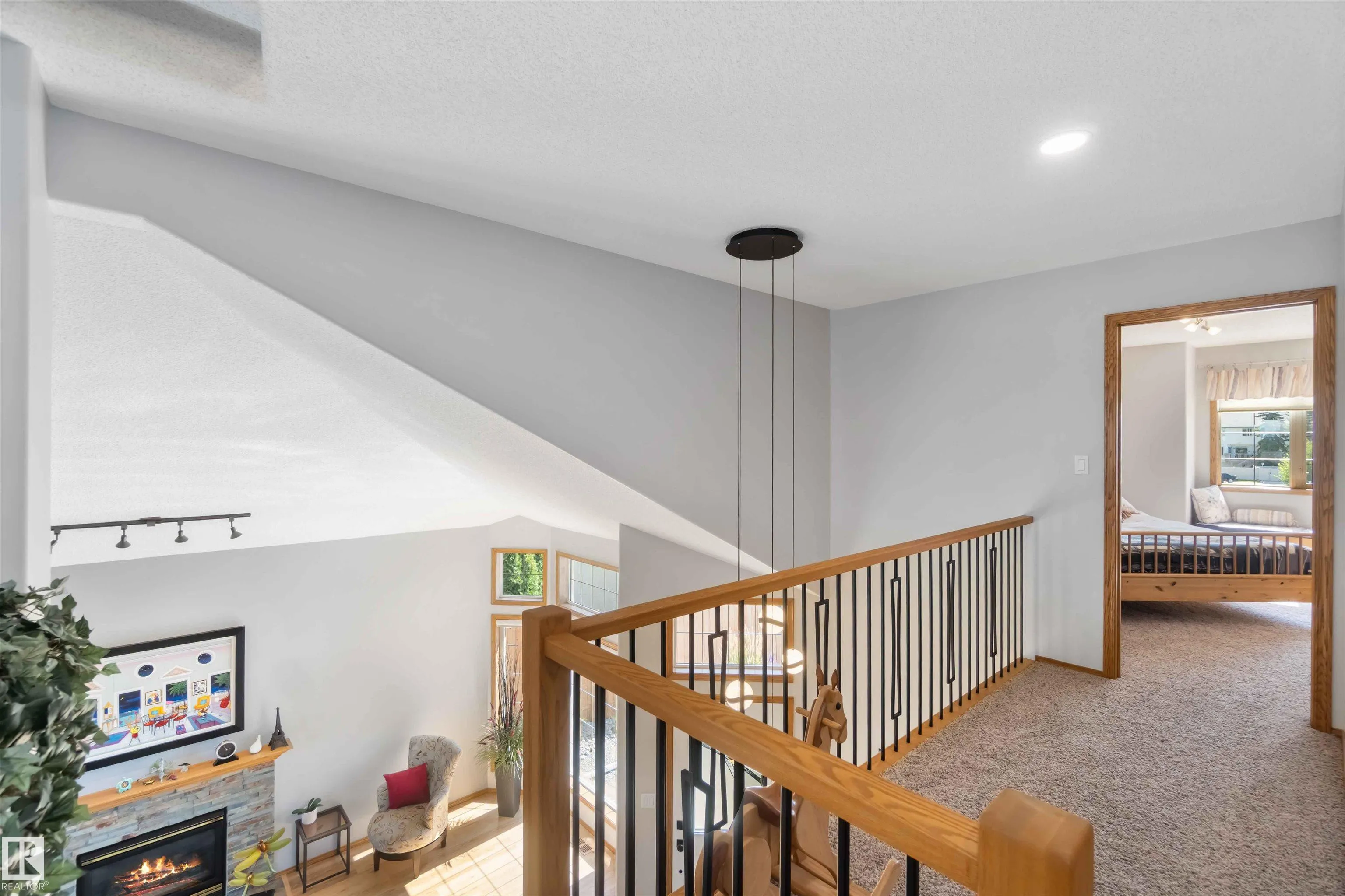 858 RYAN Place