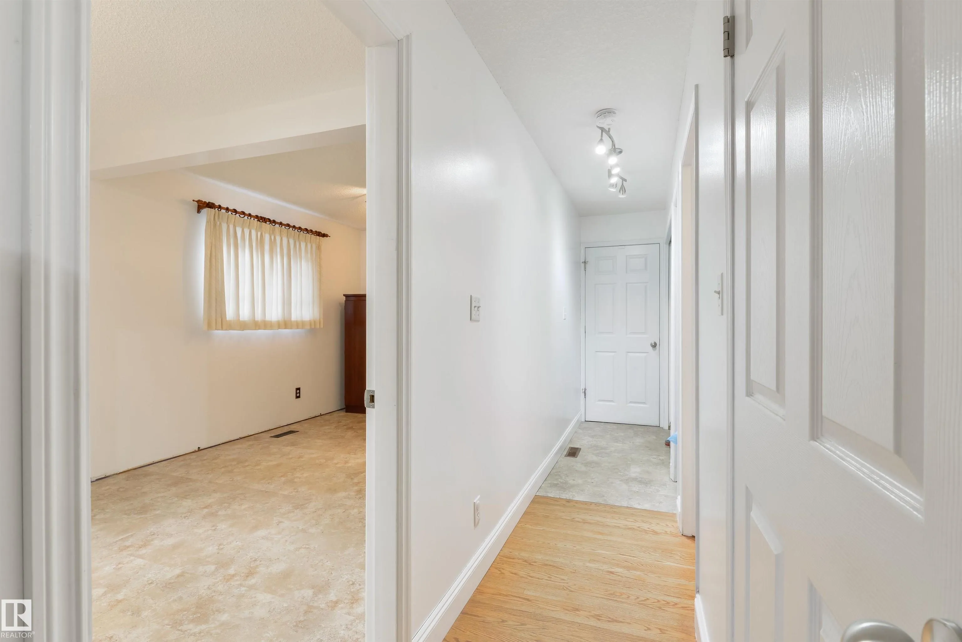 256 WESTRIDGE Road