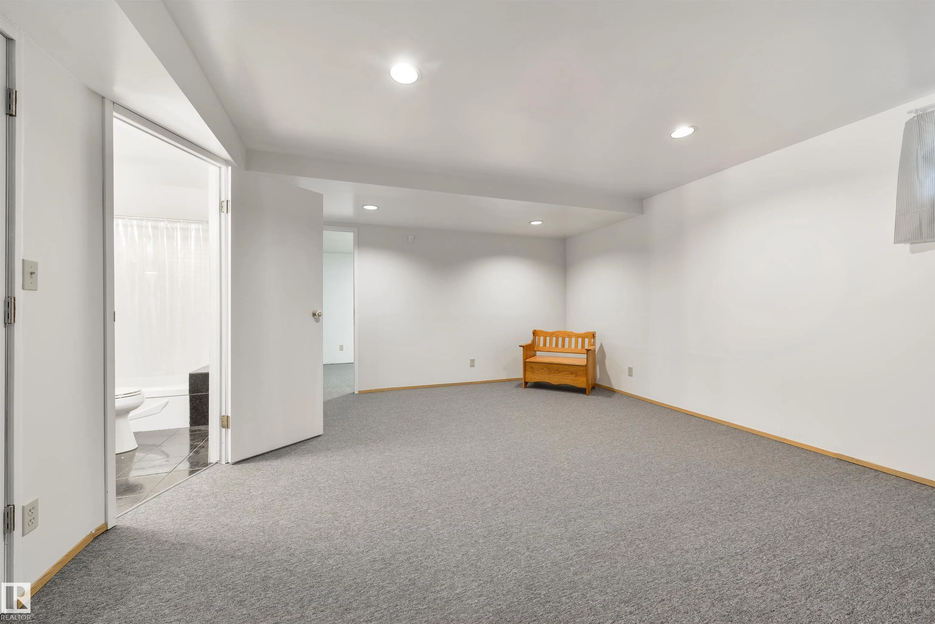 256 WESTRIDGE Road