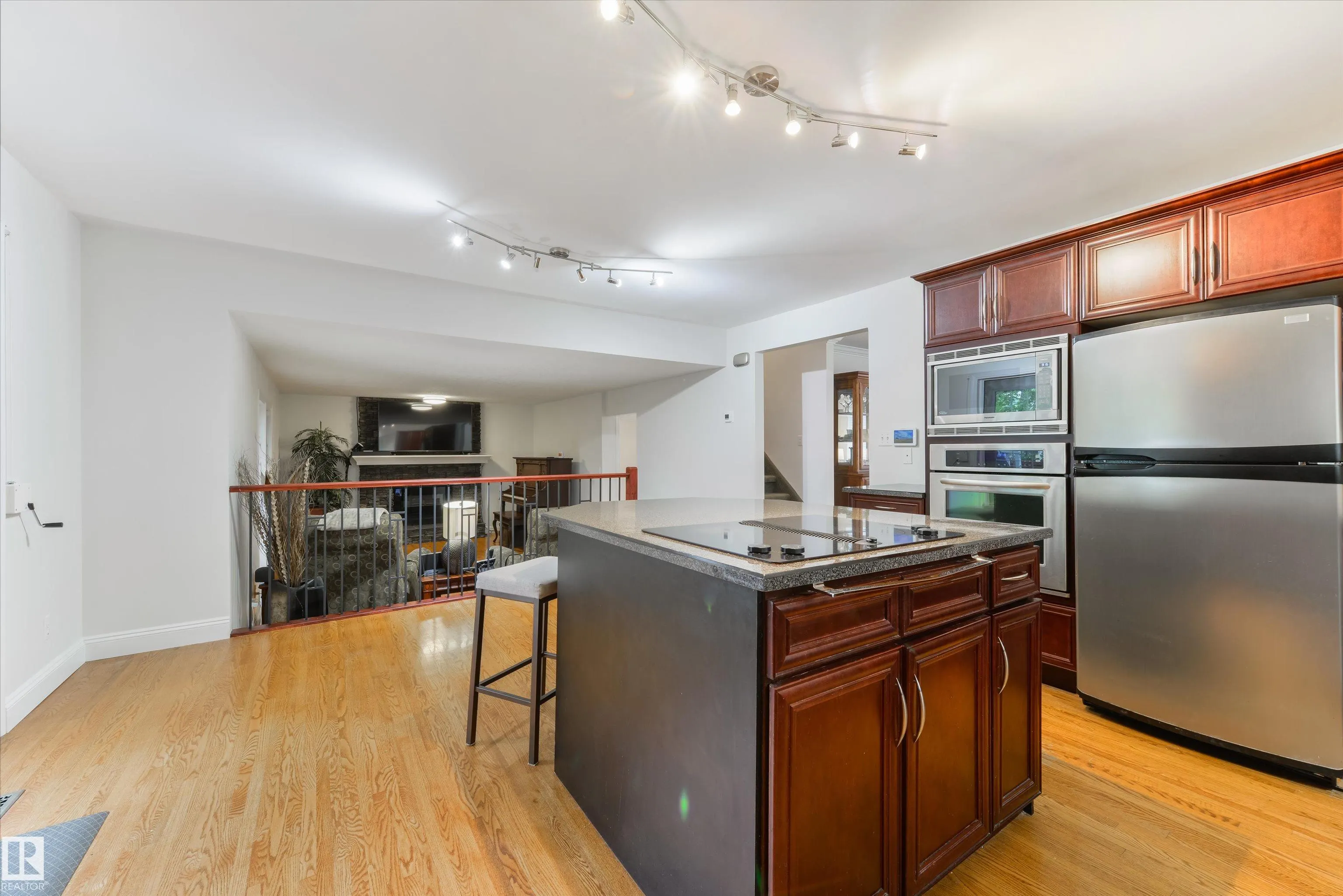 256 WESTRIDGE Road