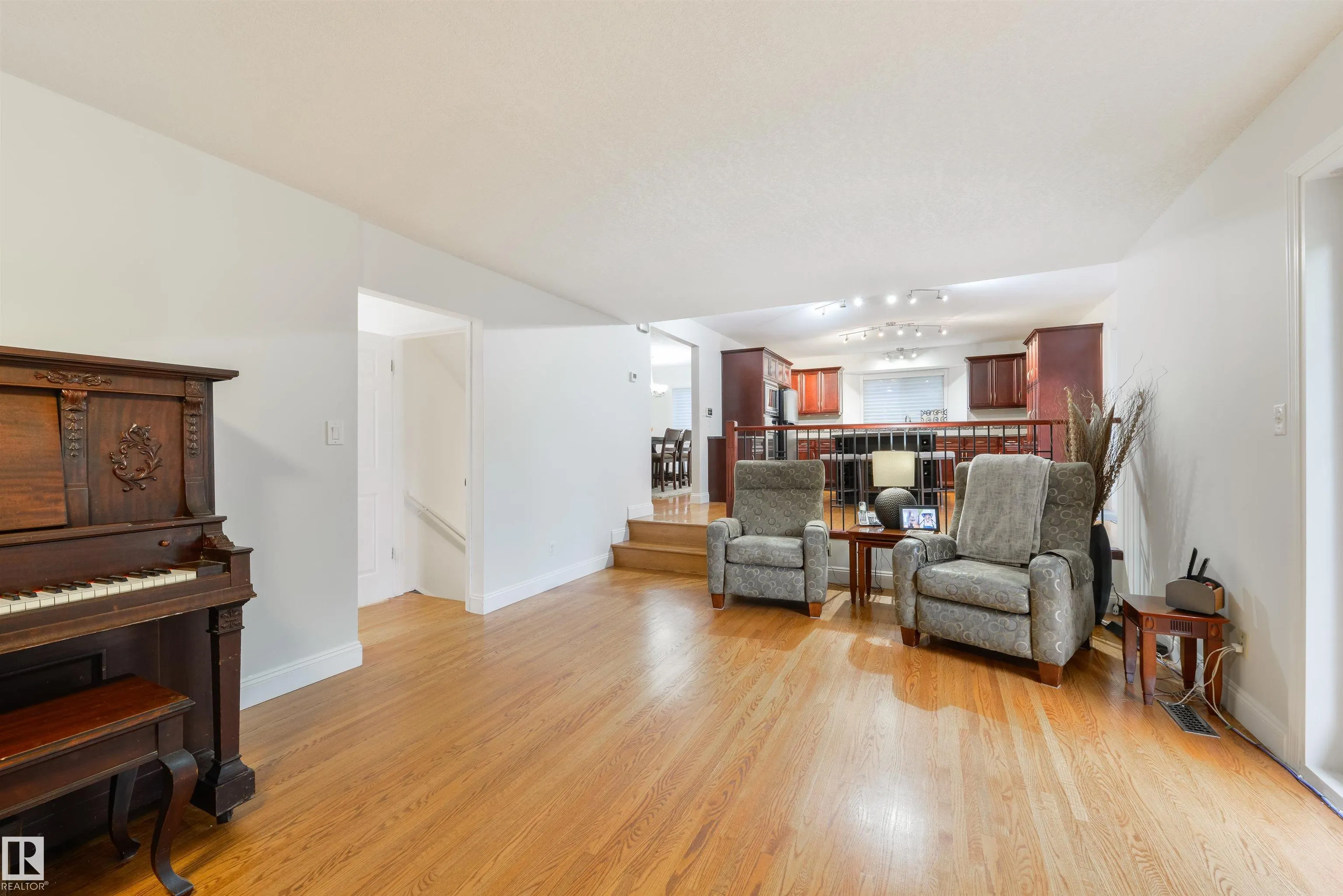 256 WESTRIDGE Road