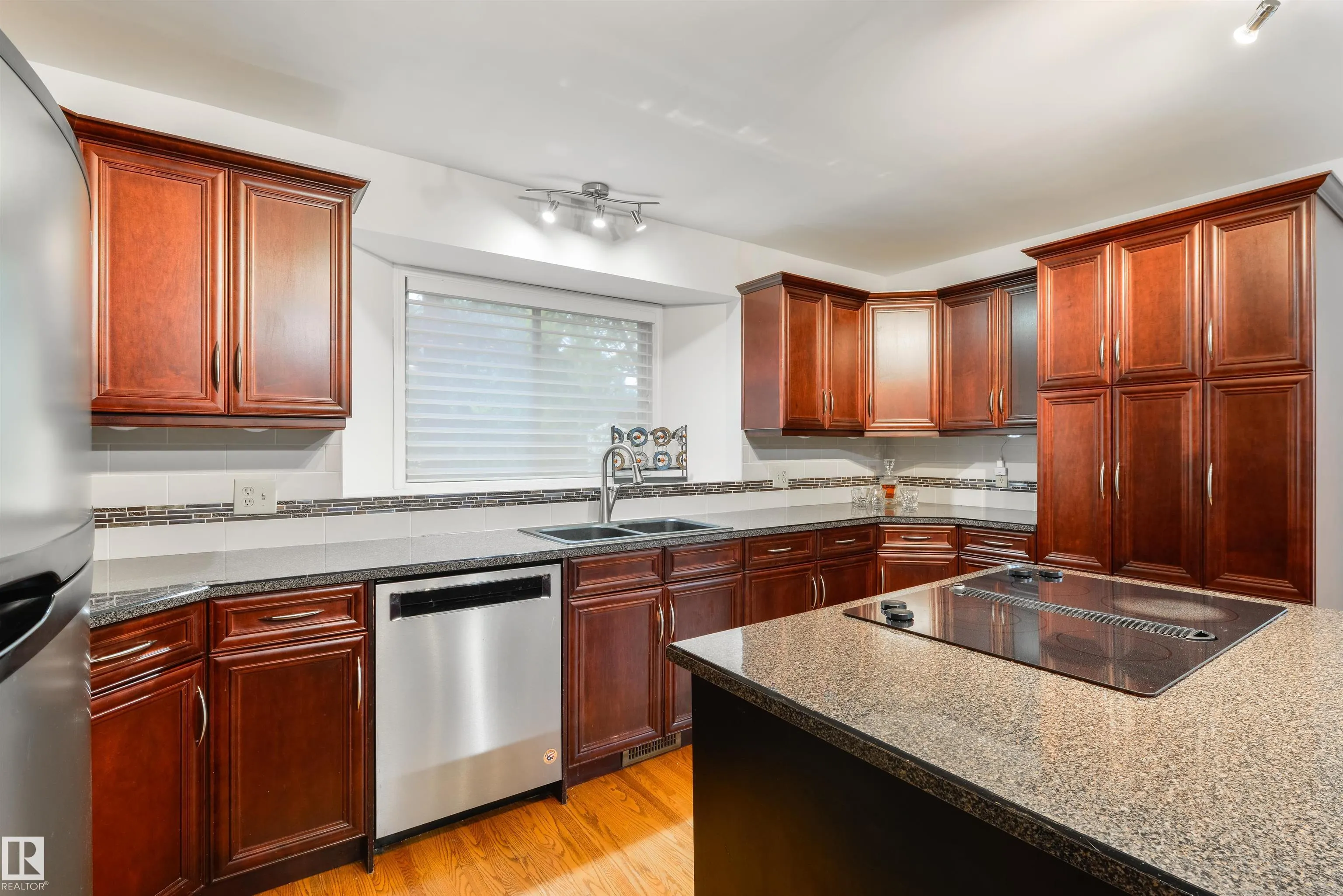 256 WESTRIDGE Road