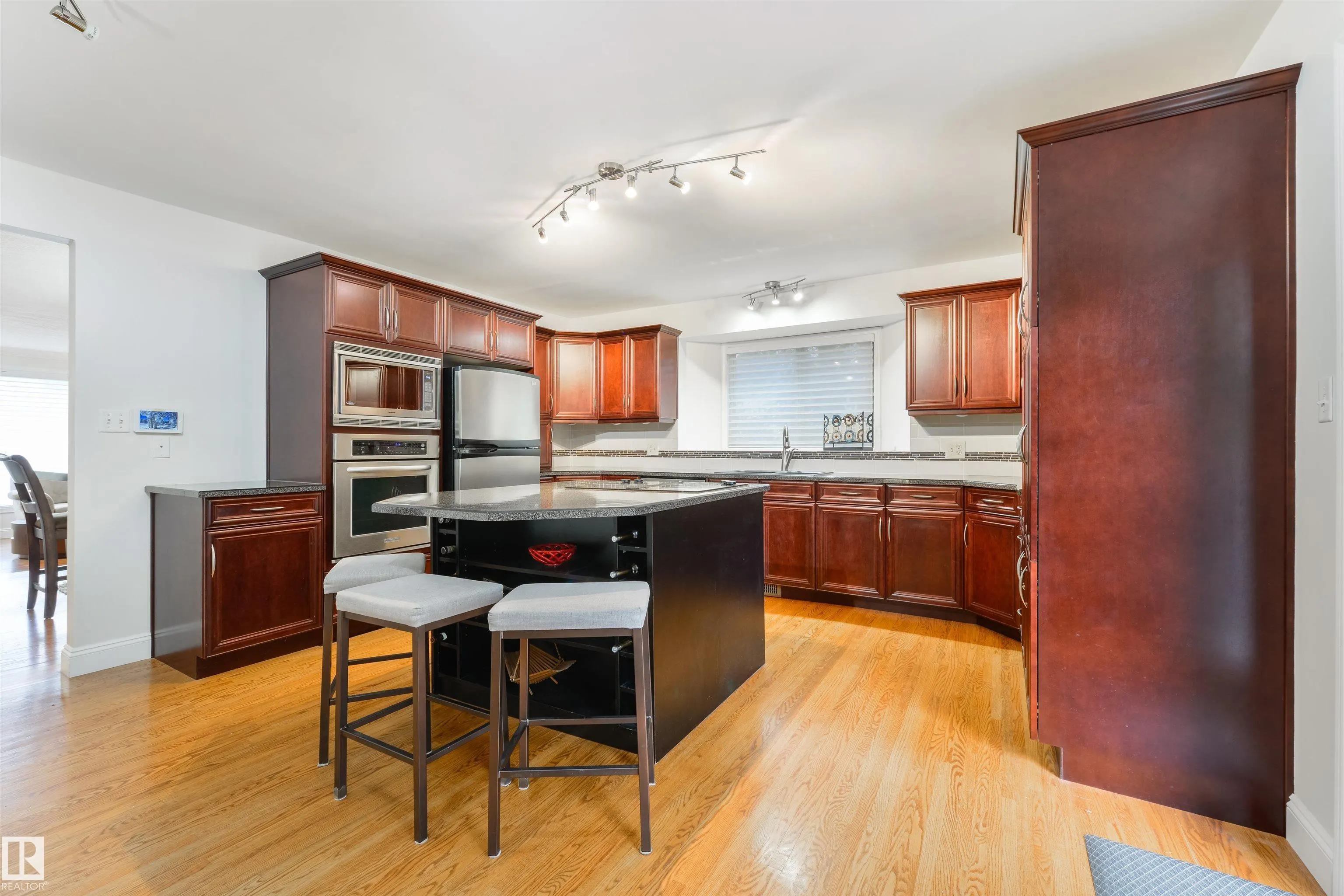 256 WESTRIDGE Road