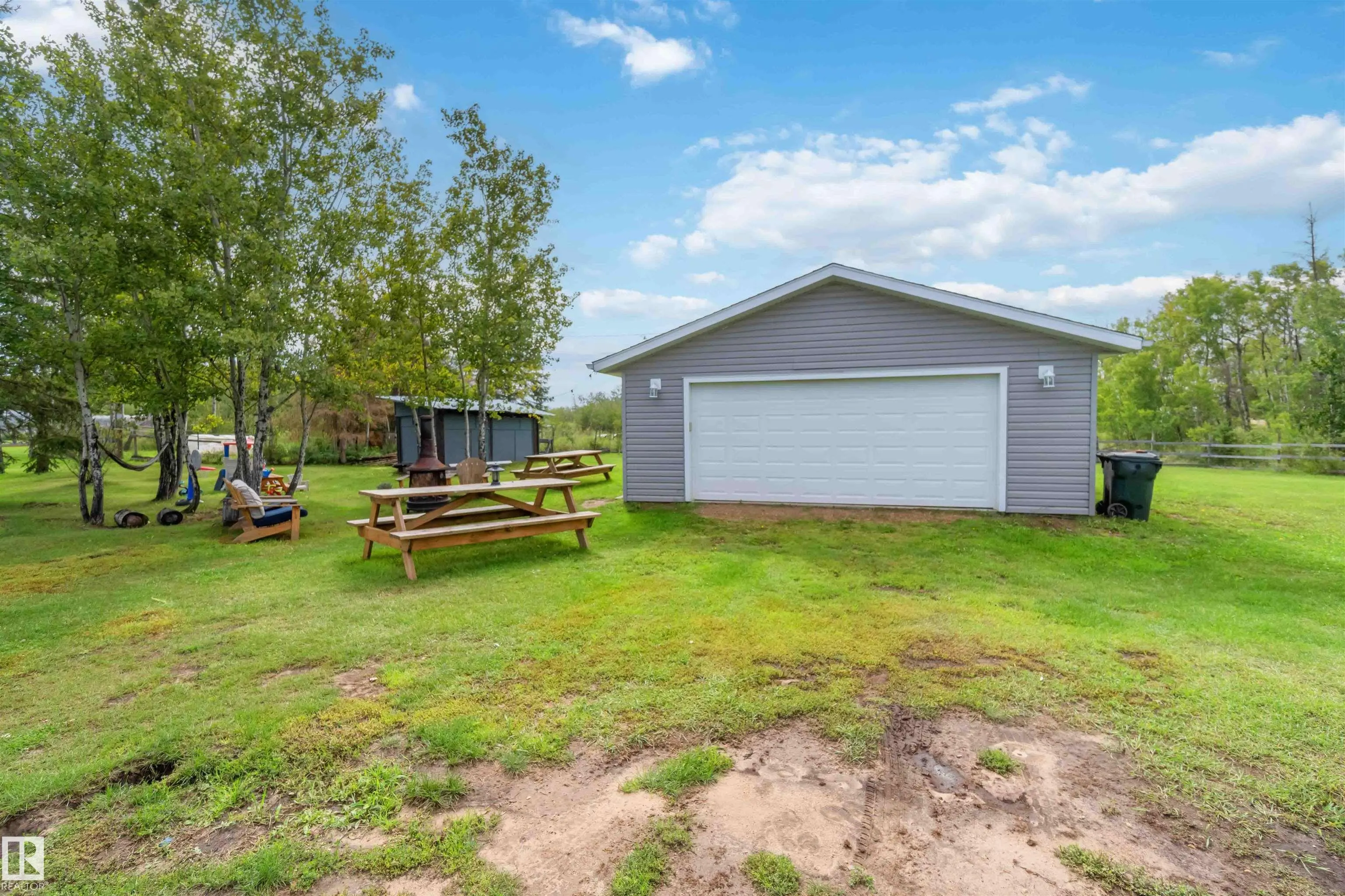 19, 23422 Twp Rd 582