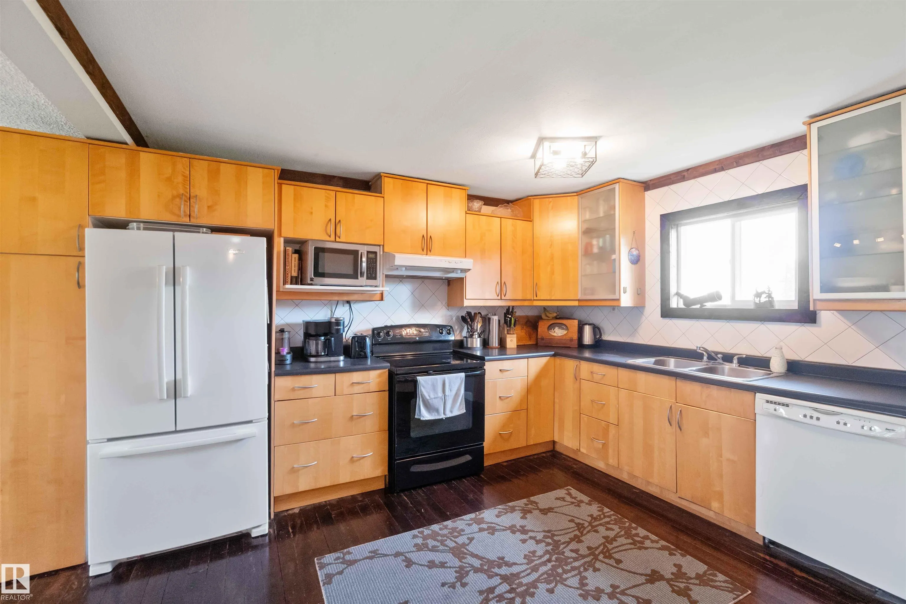 19, 23422 Twp Rd 582