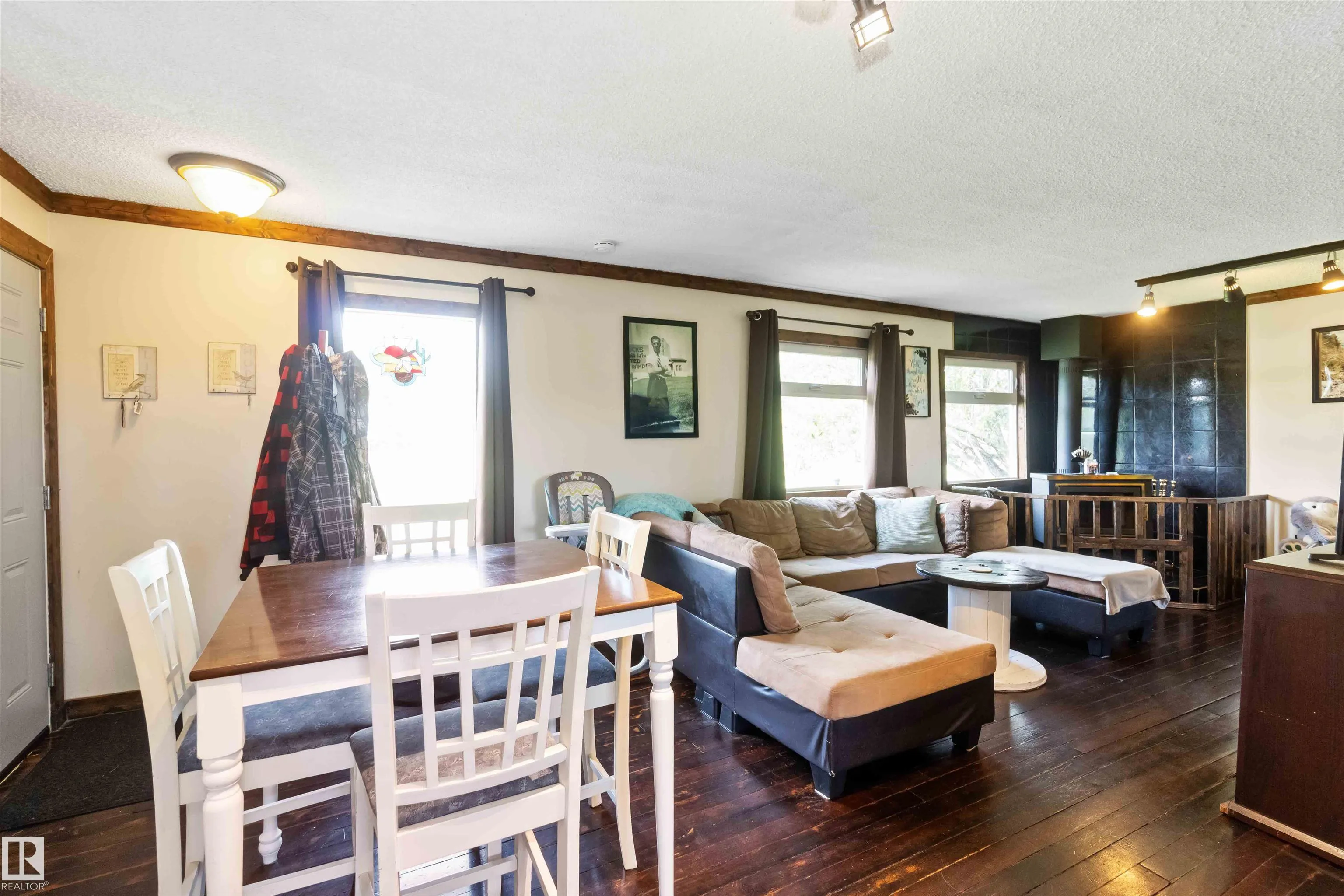 19, 23422 Twp Rd 582