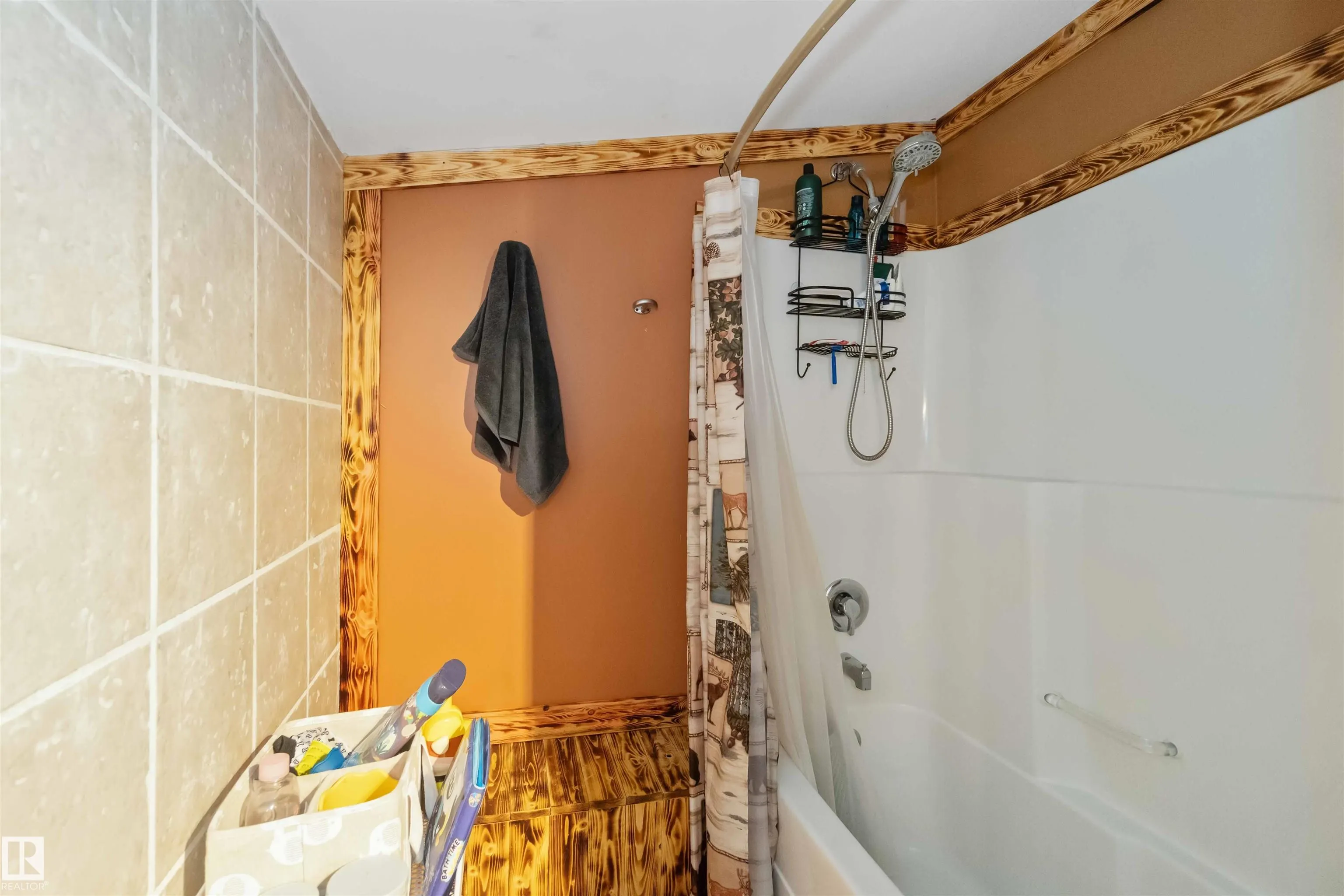 19, 23422 Twp Rd 582