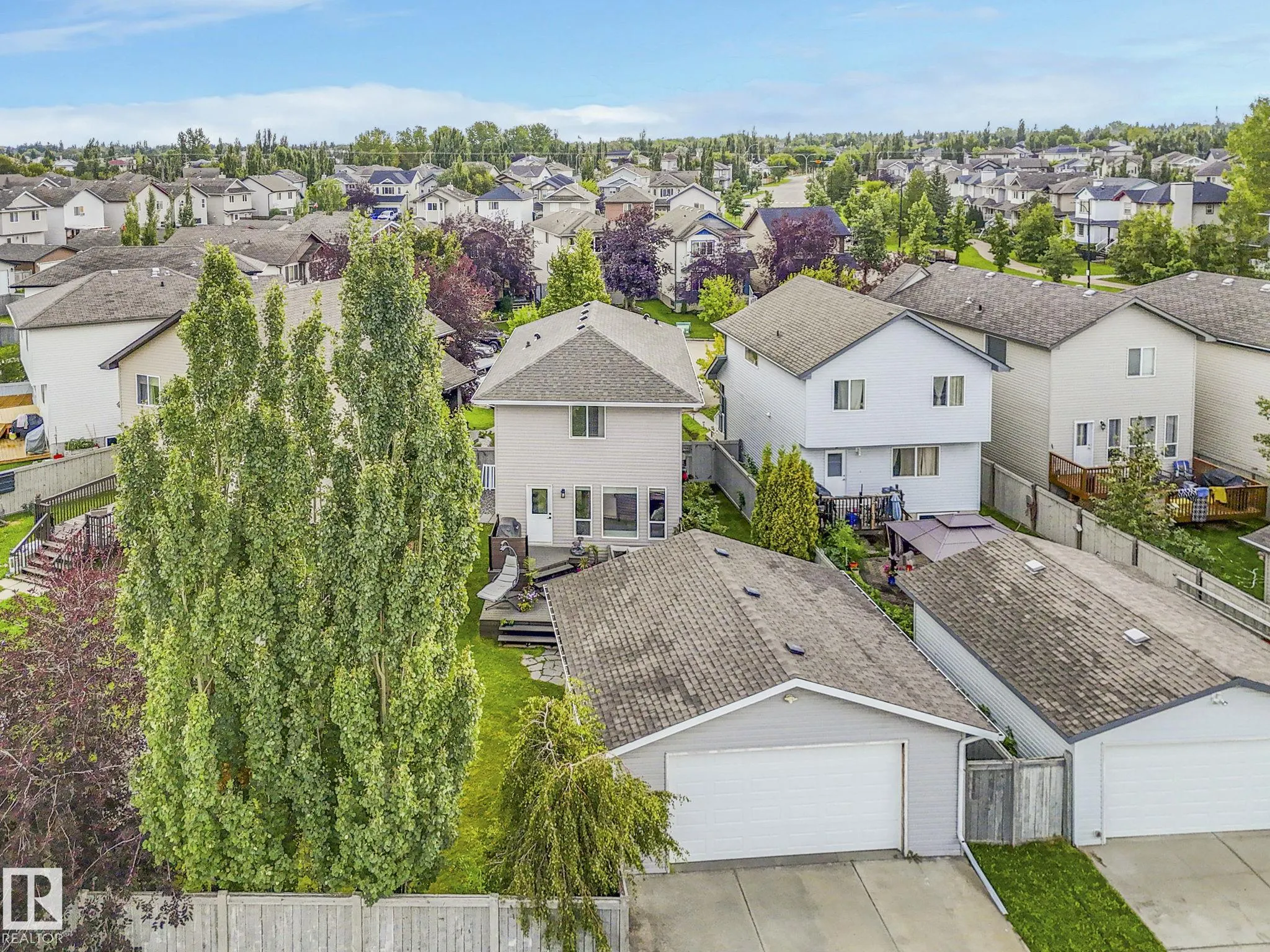 10 Snowhills Court