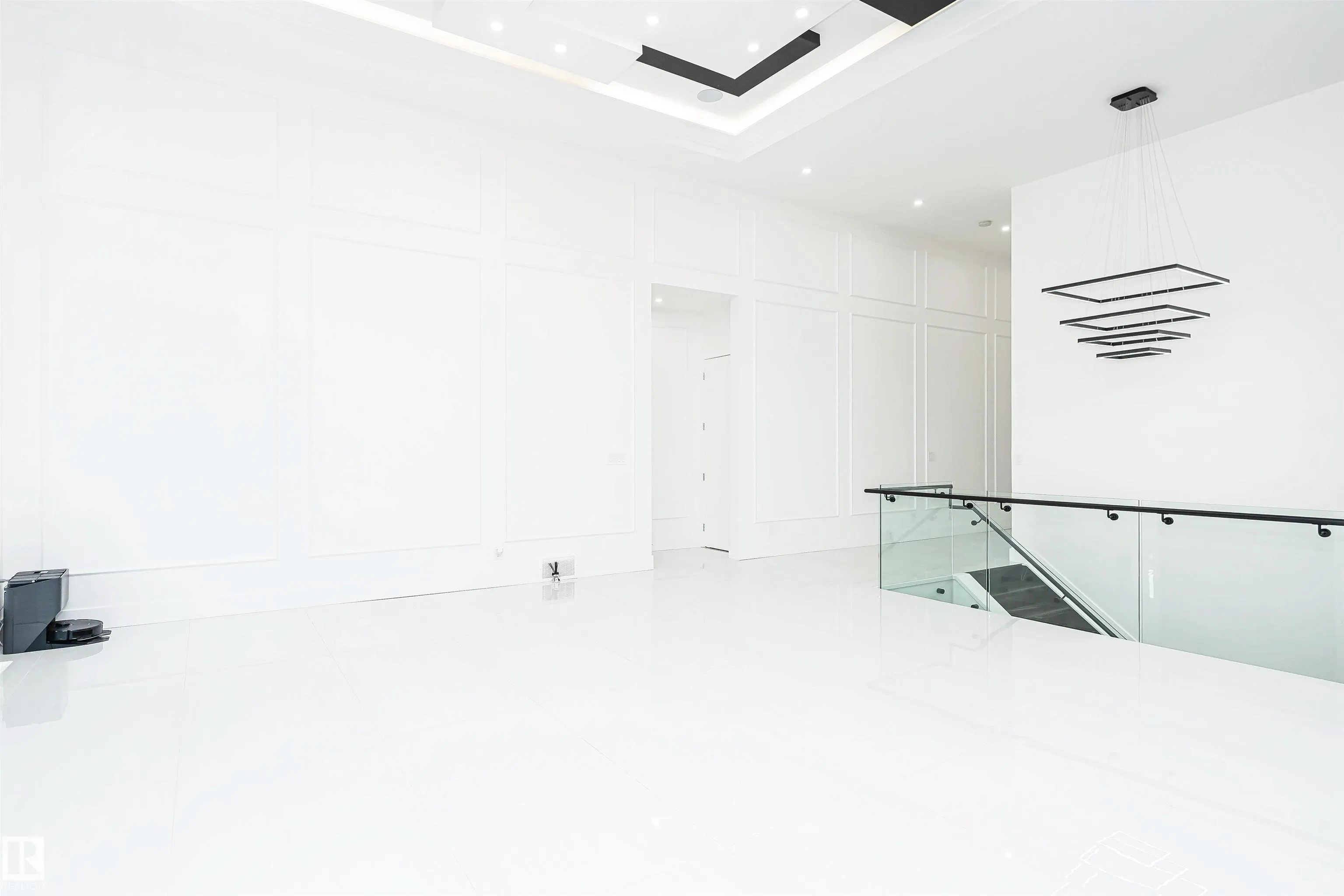 20 EASTON Close