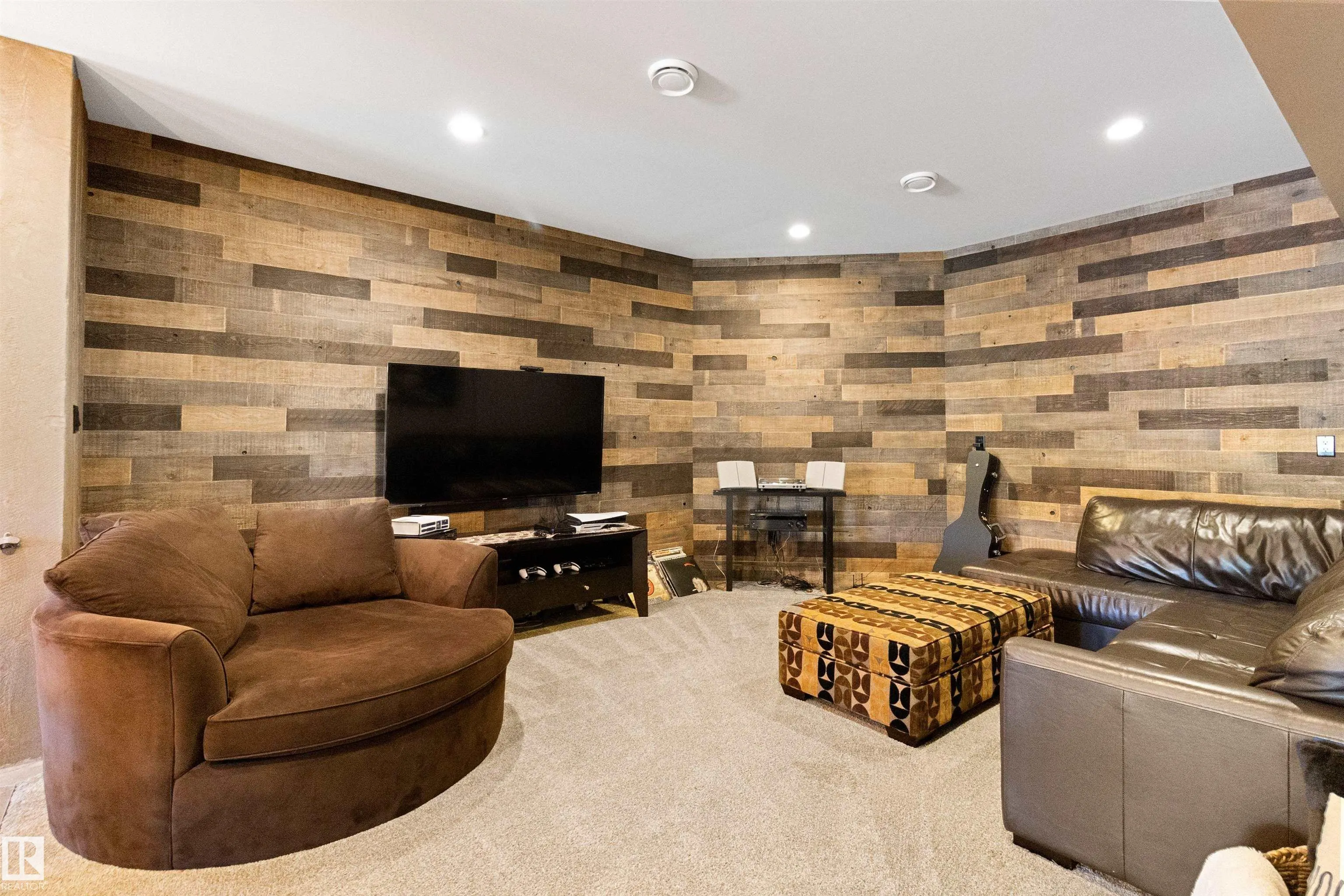 52367 RGE ROAD 223