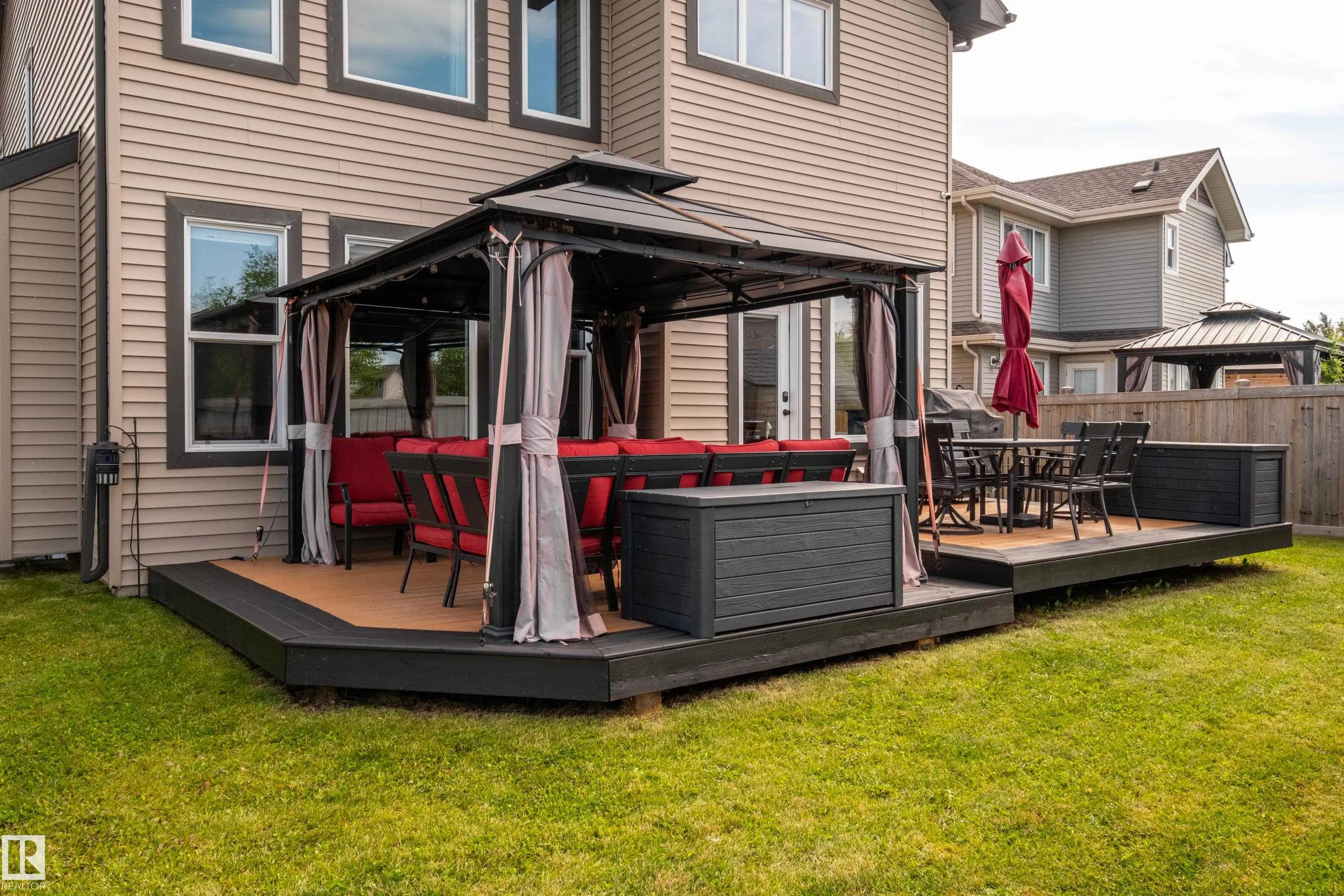 13 MEADOWLINK Gate
