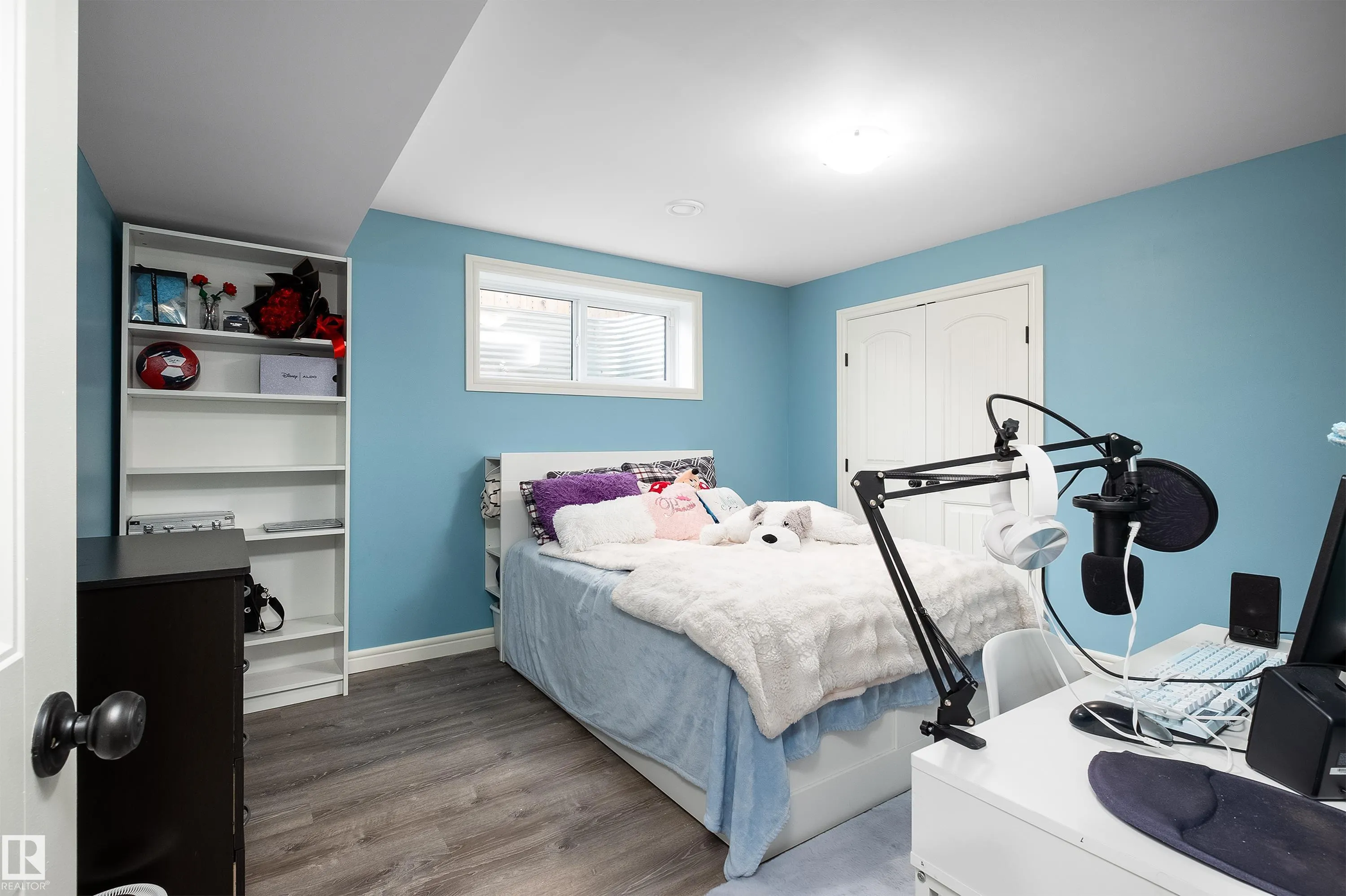 13 MEADOWLINK Gate