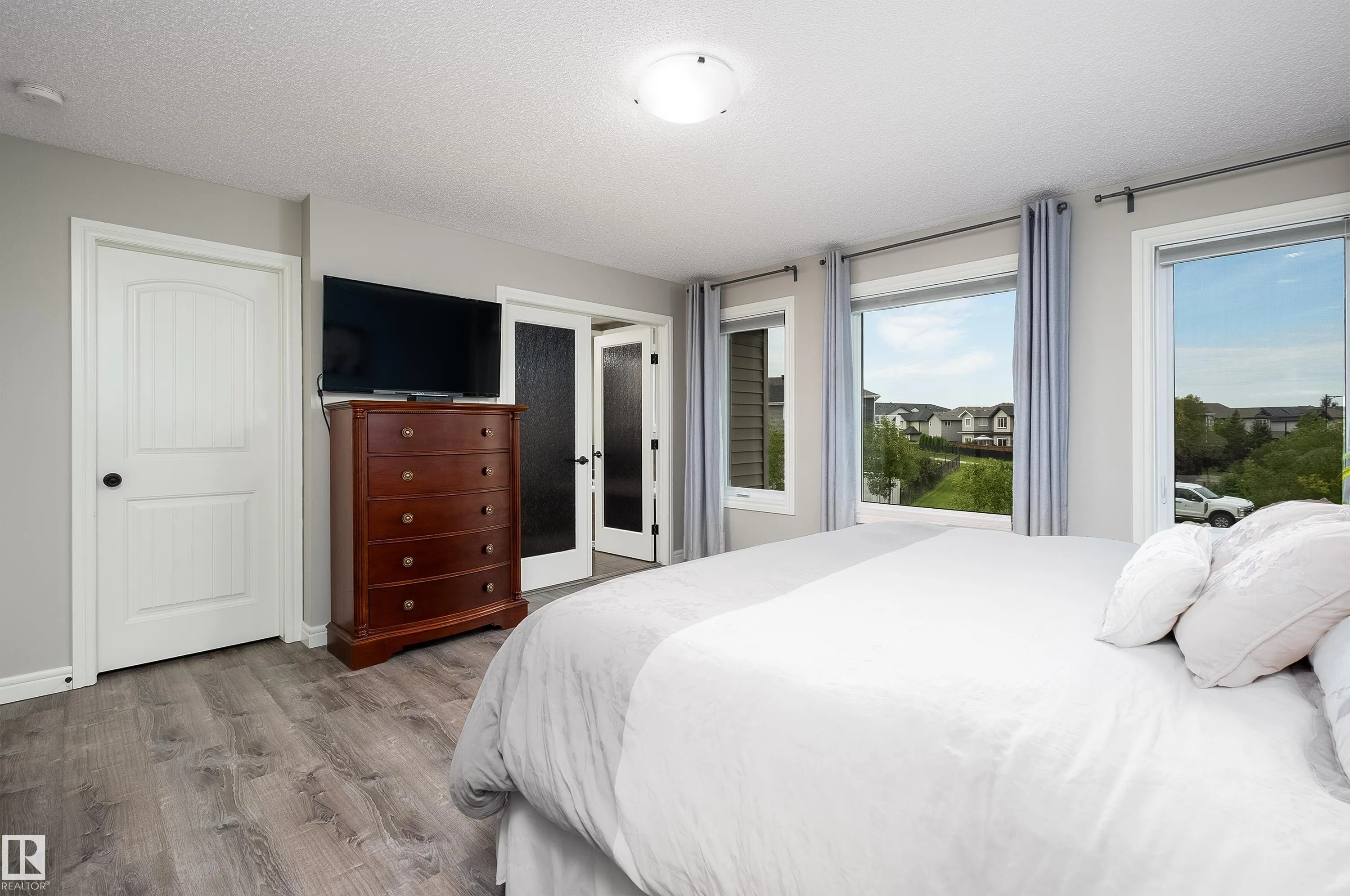 13 MEADOWLINK Gate