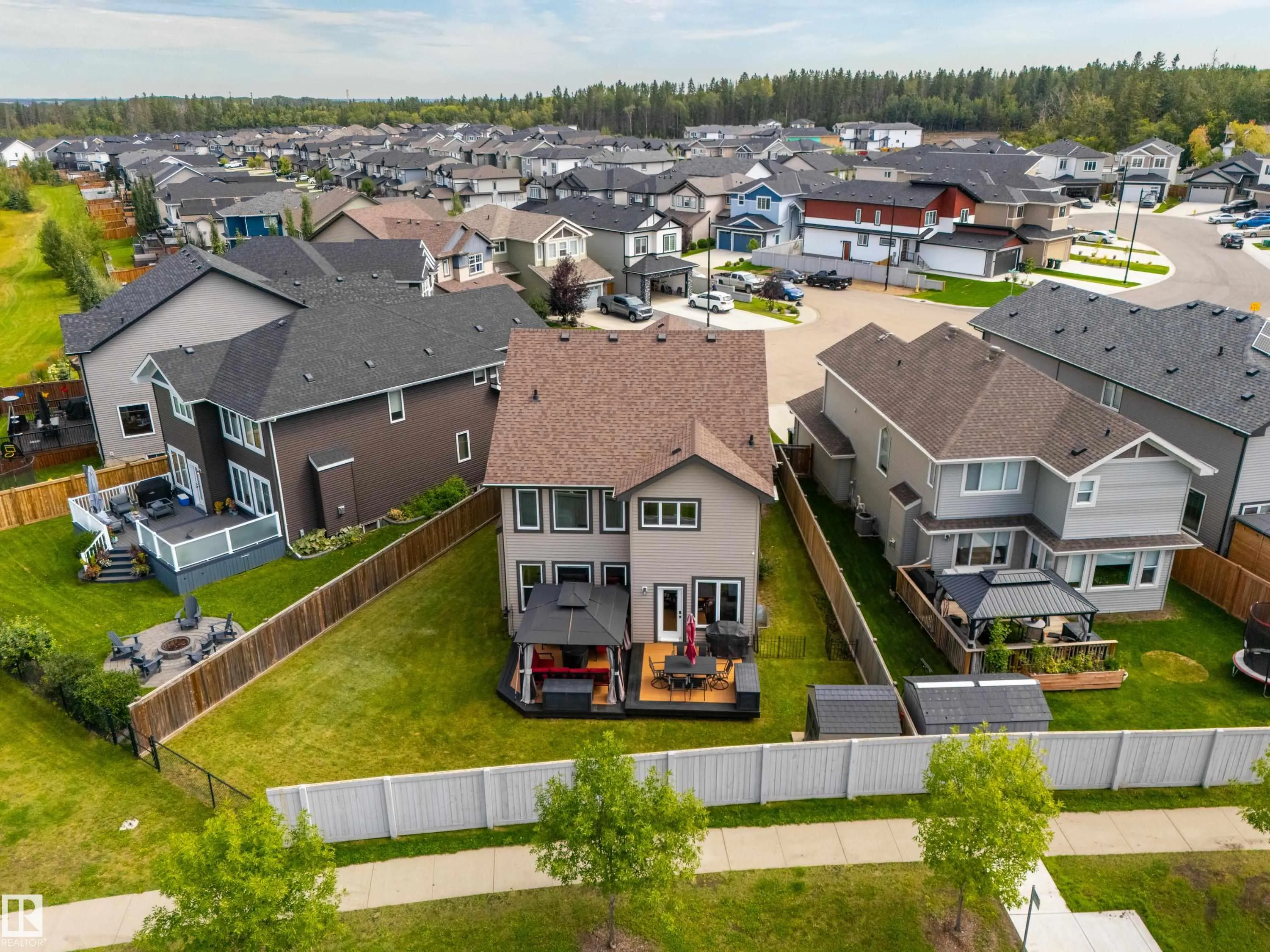 13 MEADOWLINK Gate