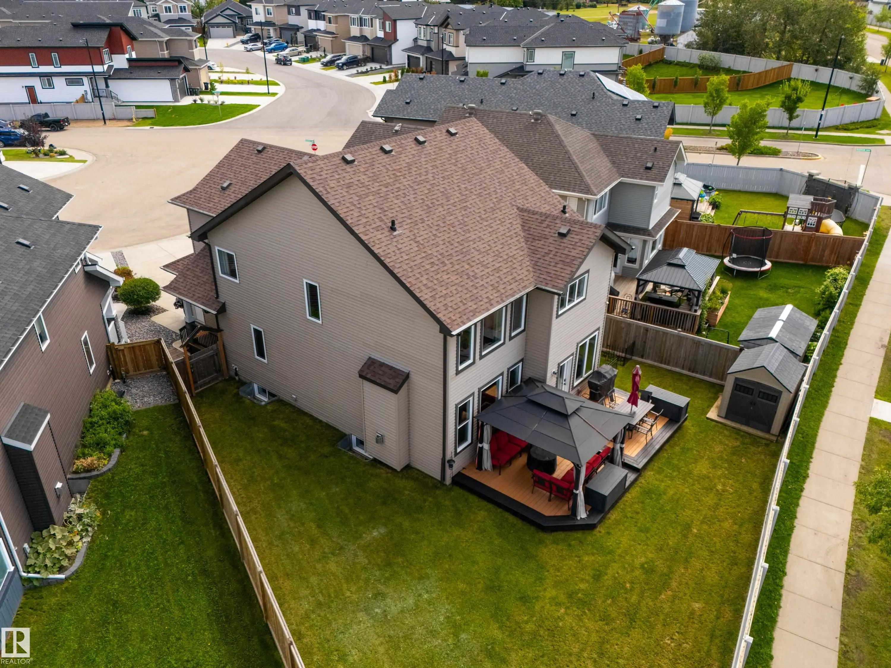 13 MEADOWLINK Gate