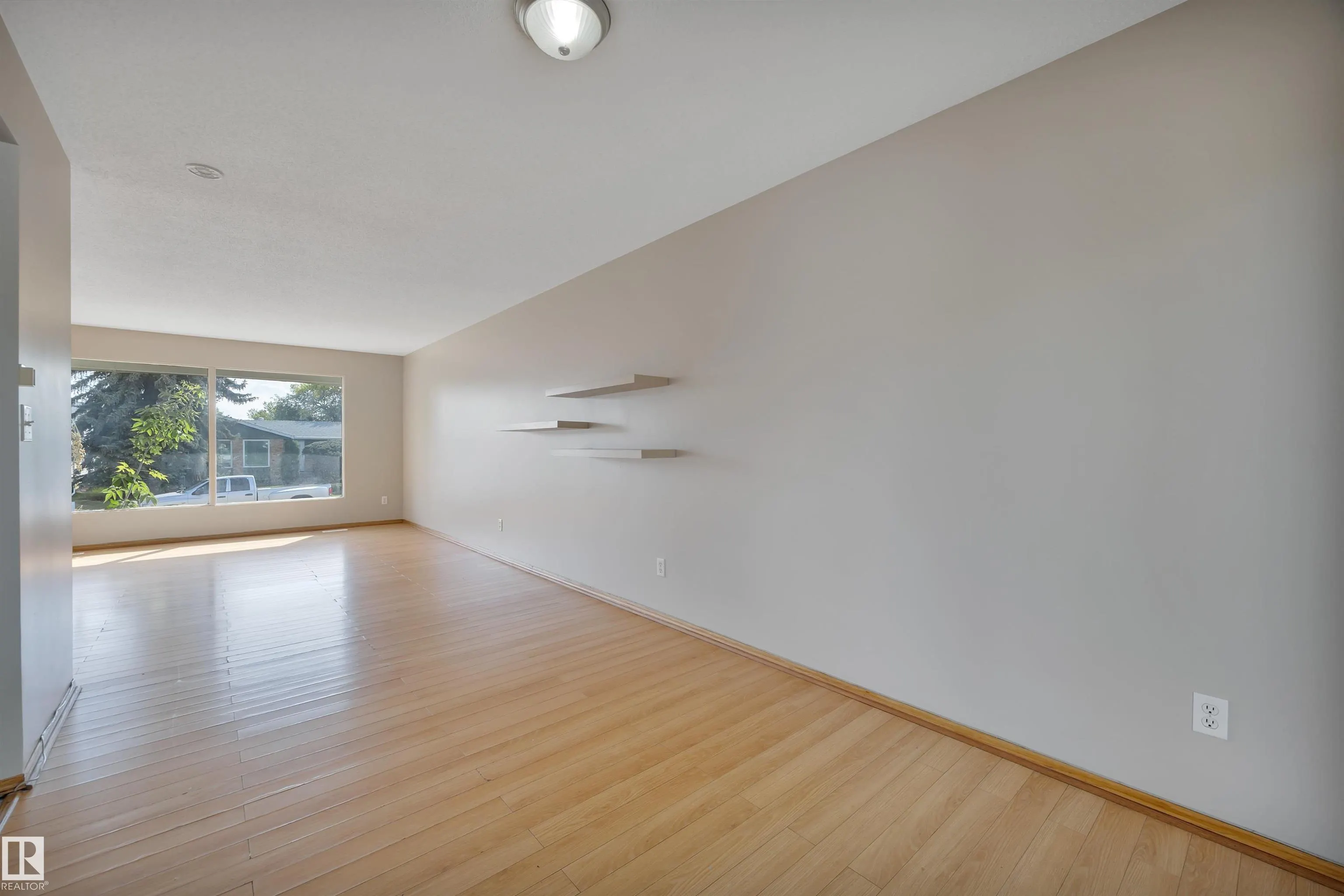 15020 83 Street