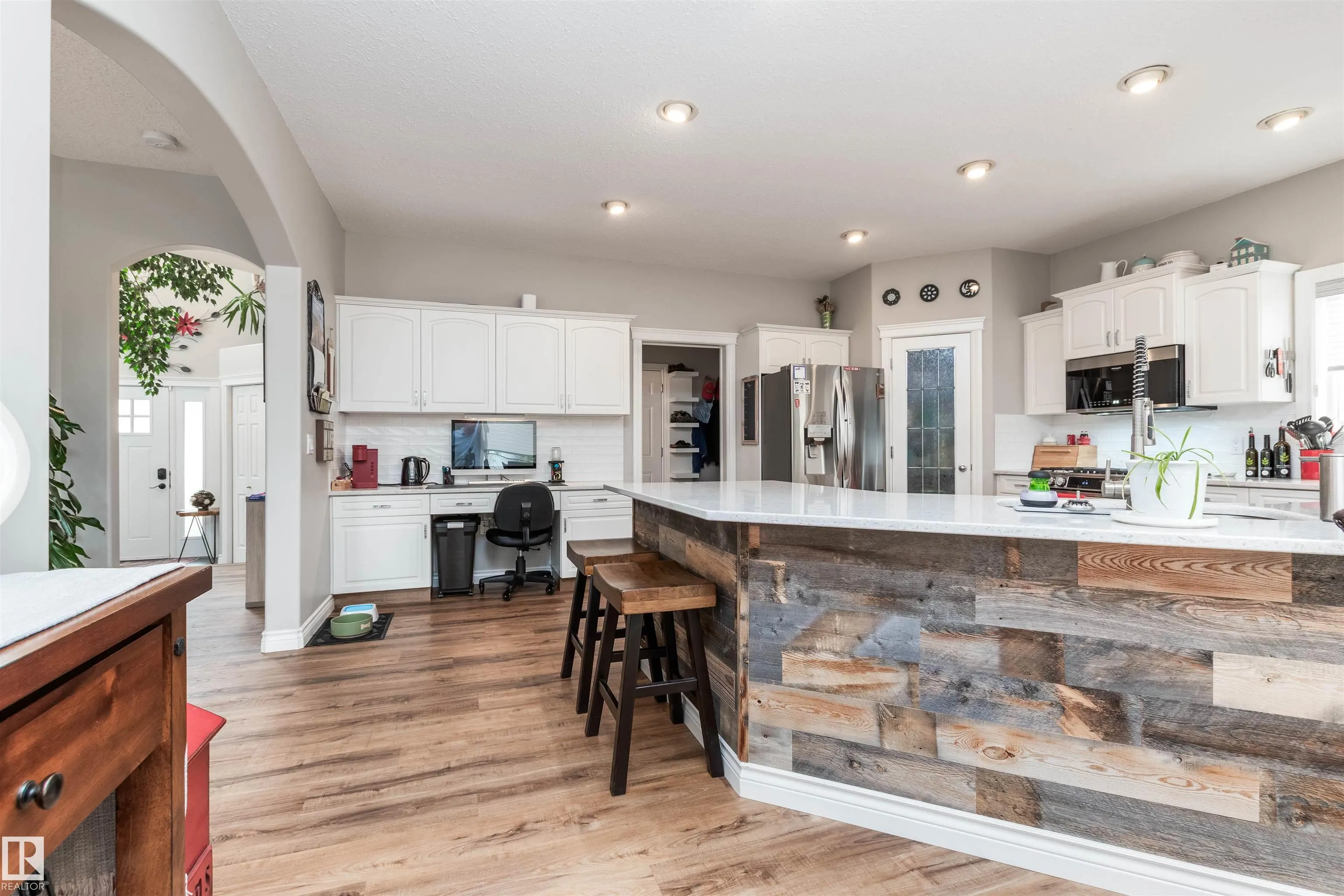 48 HERITAGE LAKE Way