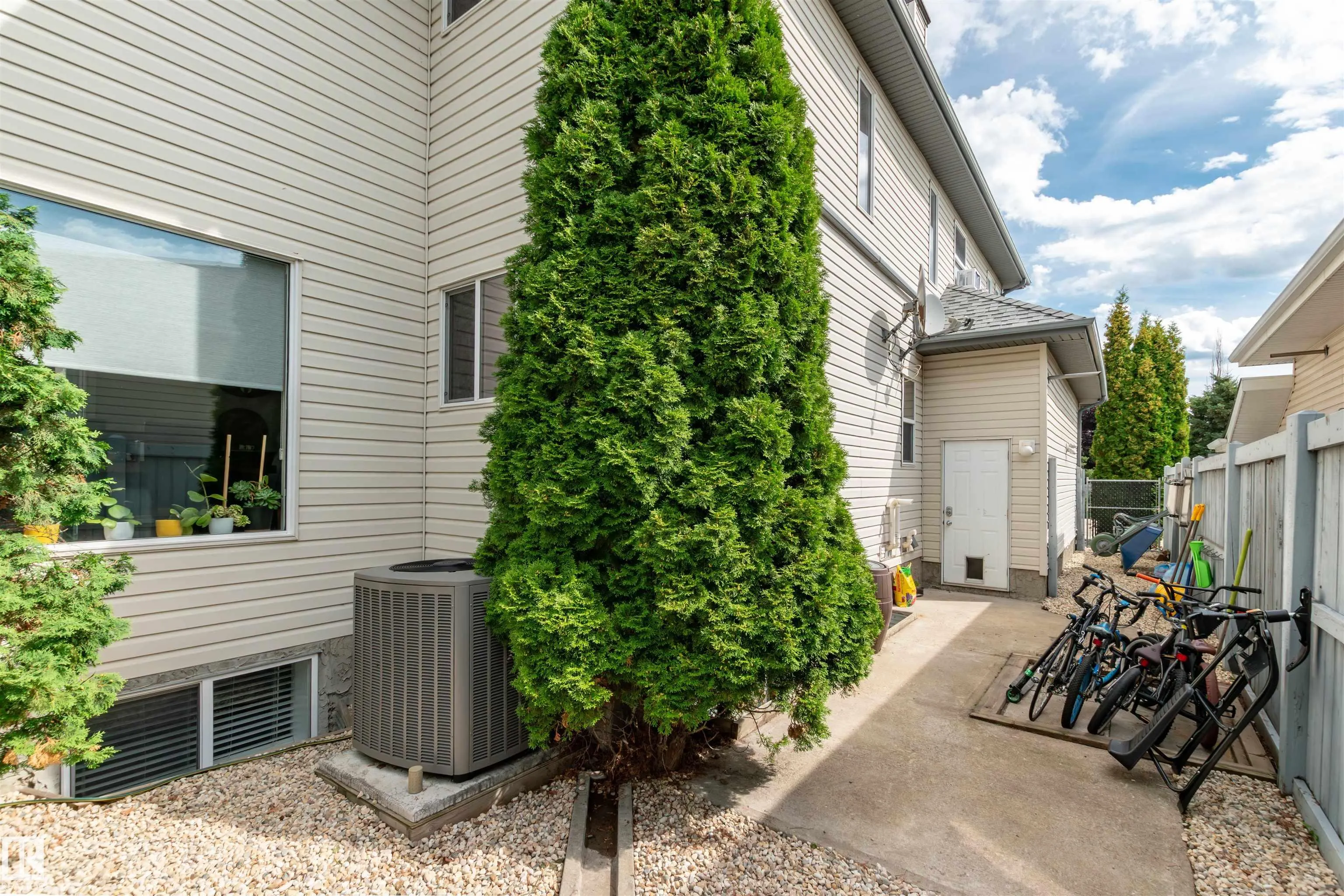 48 HERITAGE LAKE Way