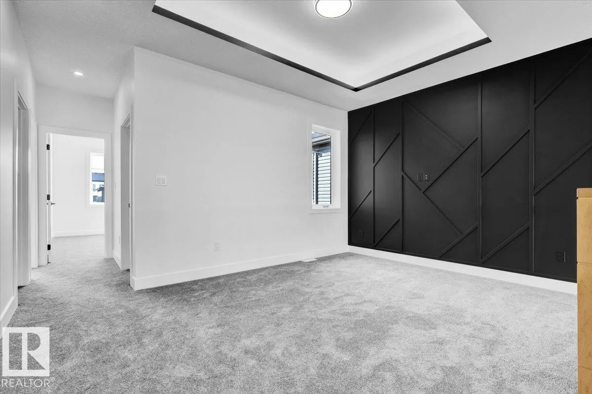 6 EDGEFIELD Way