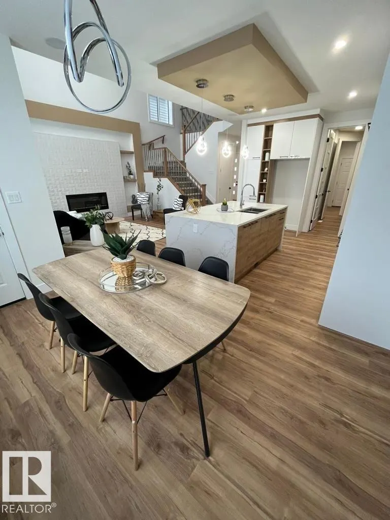 49 Eldridge Point