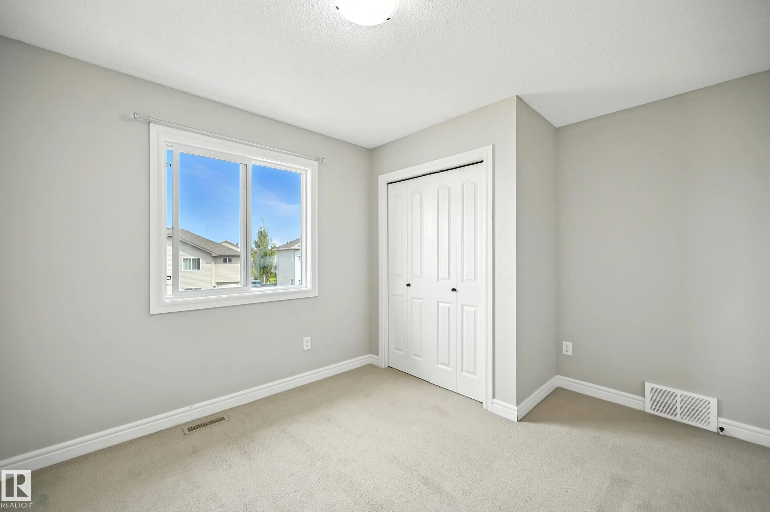 54 WOODBRIDGE Link