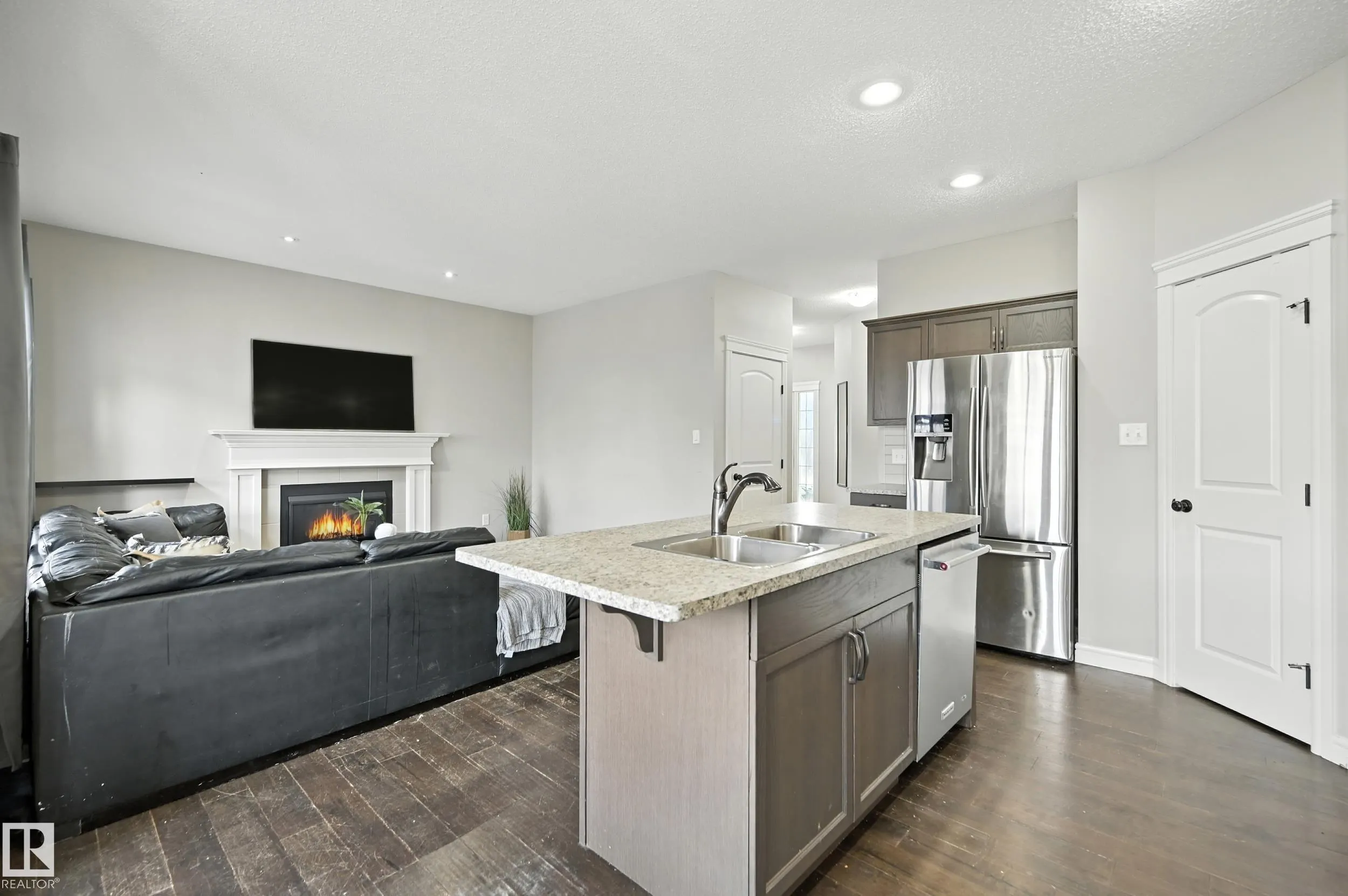 54 WOODBRIDGE Link
