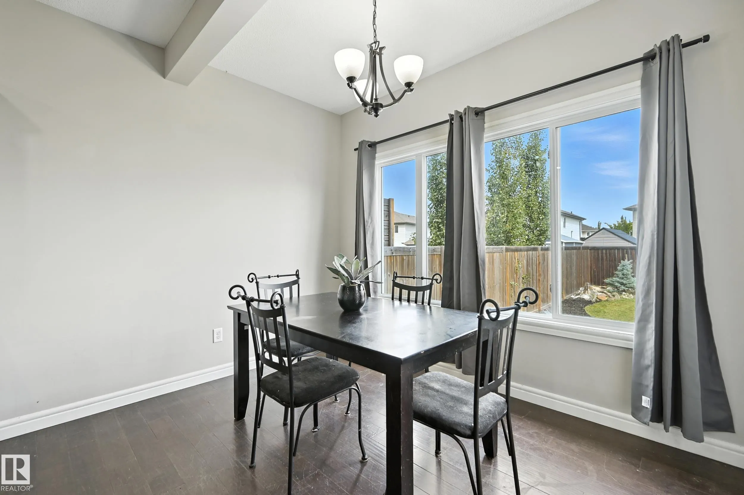 54 WOODBRIDGE Link