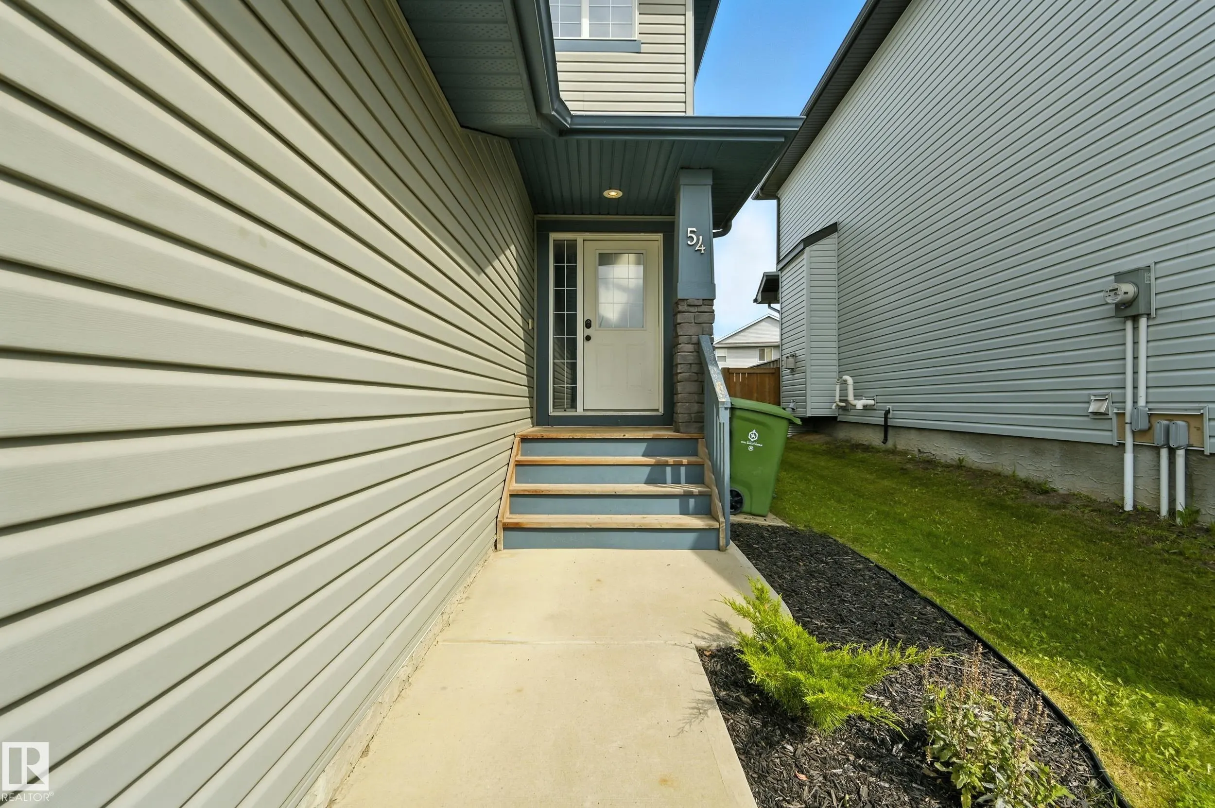 54 WOODBRIDGE Link