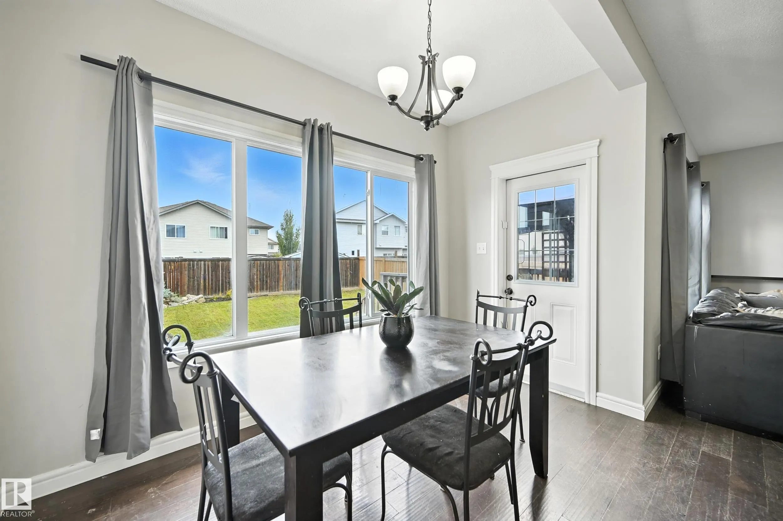 54 WOODBRIDGE Link