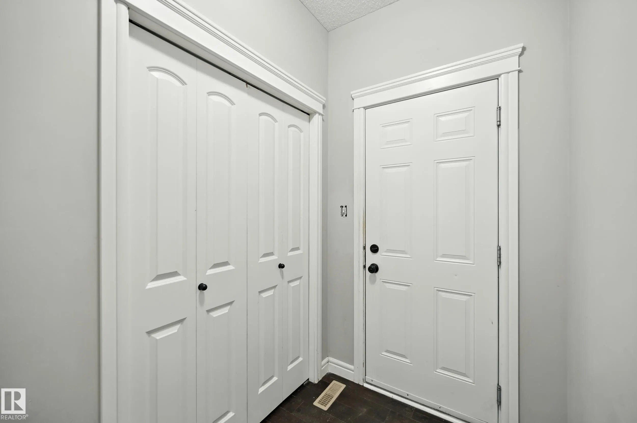 54 WOODBRIDGE Link