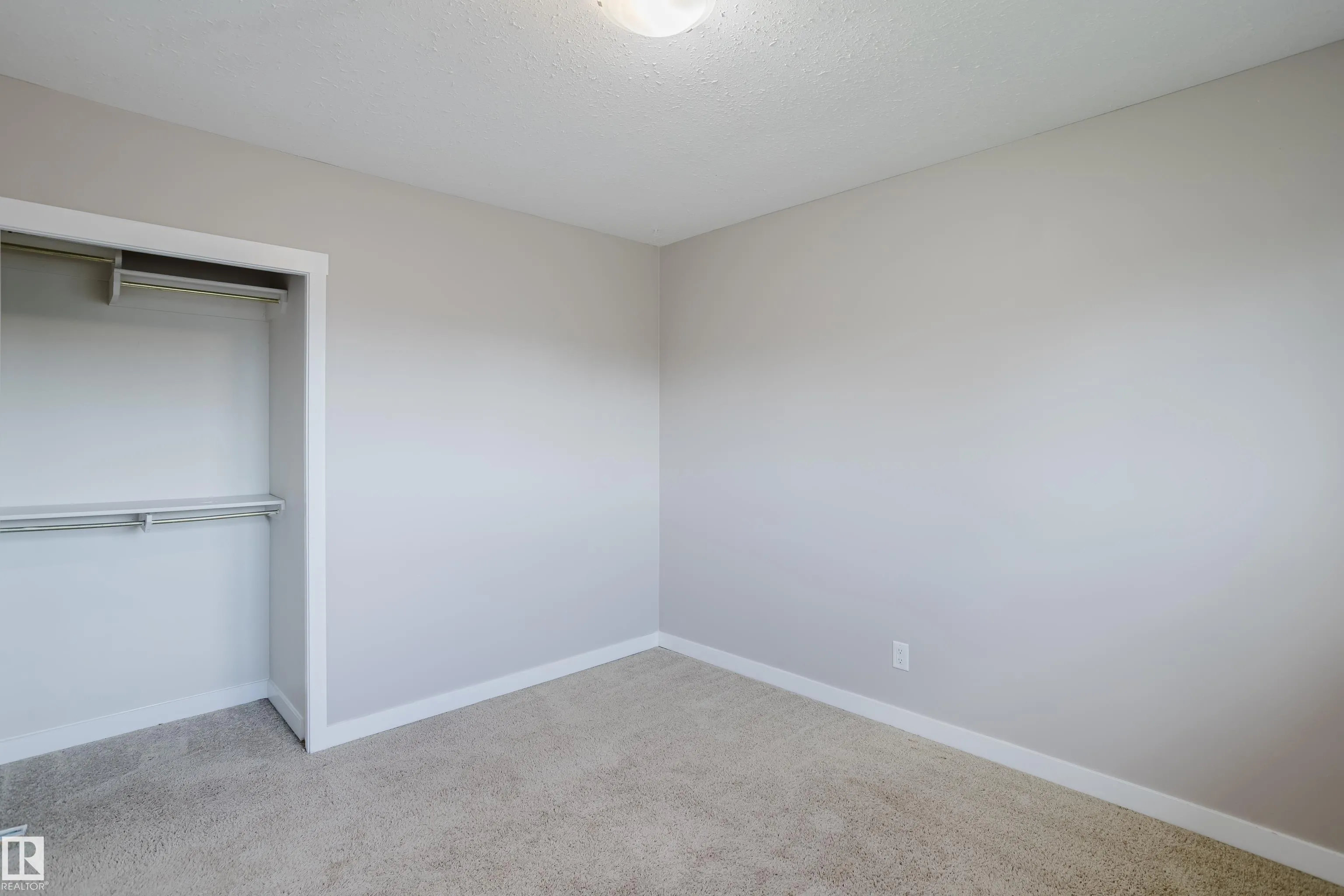 13808 135 Avenue