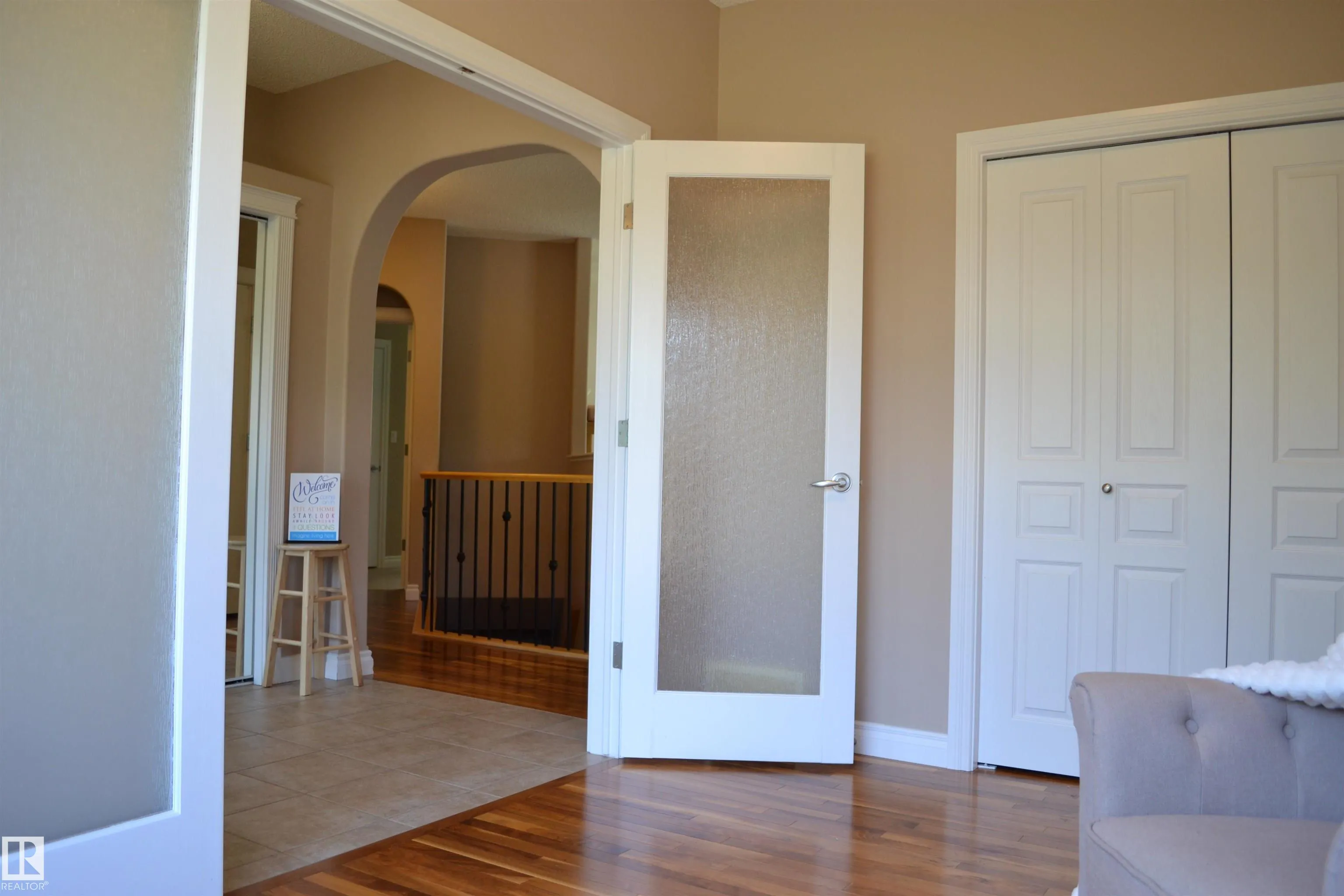1 LONGVIEW Crescent