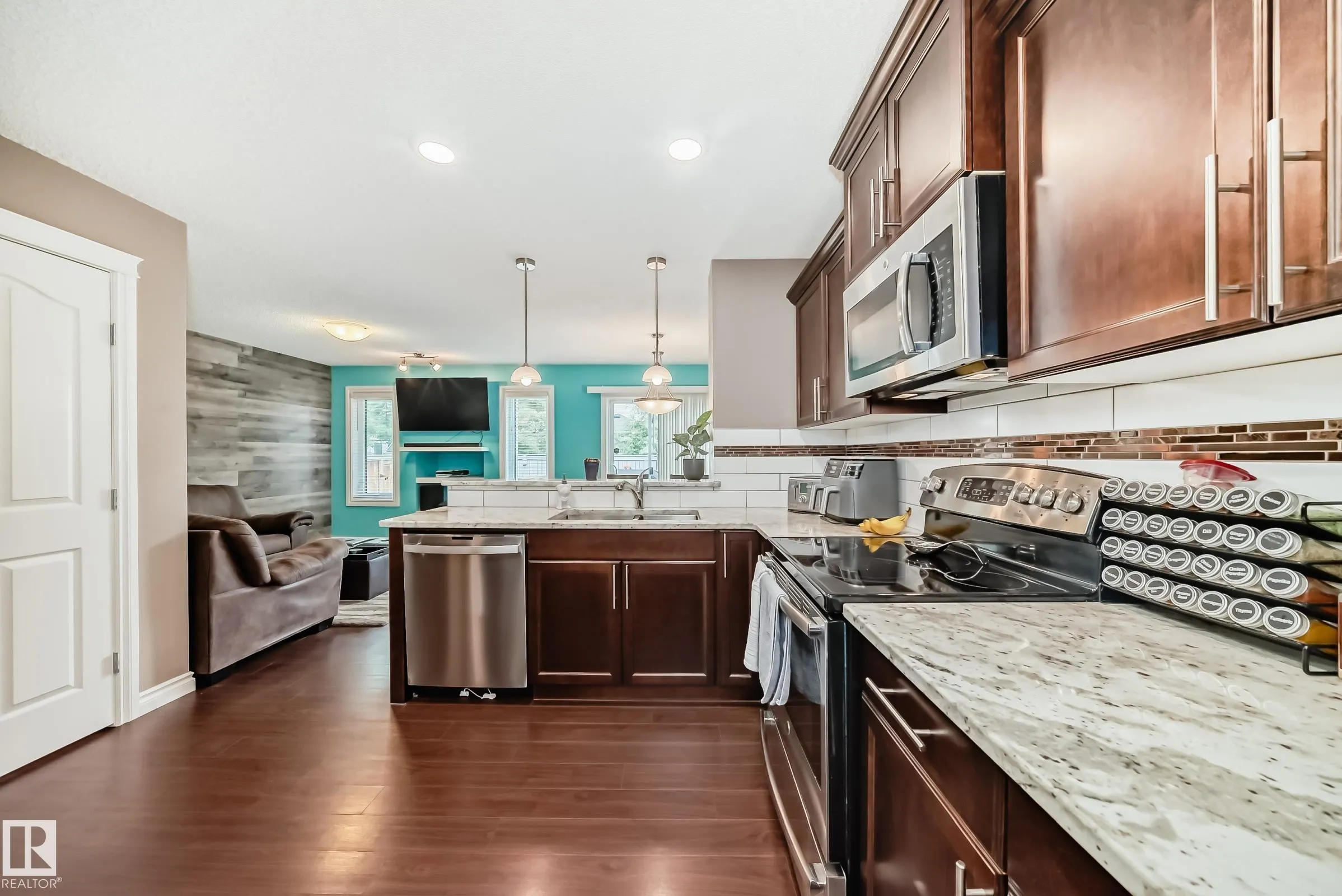 16813 120 Street