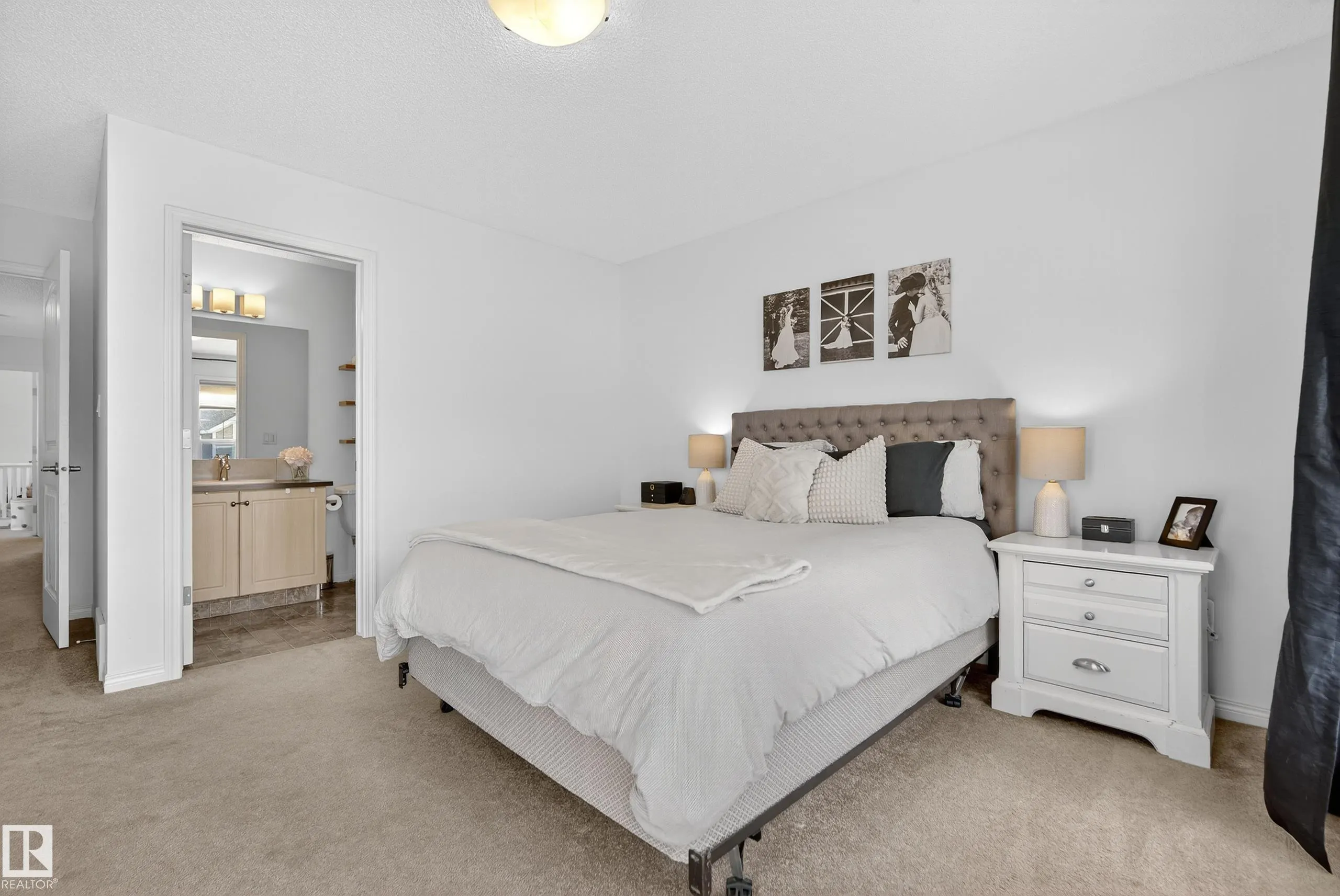 425 SIMMONDS Way