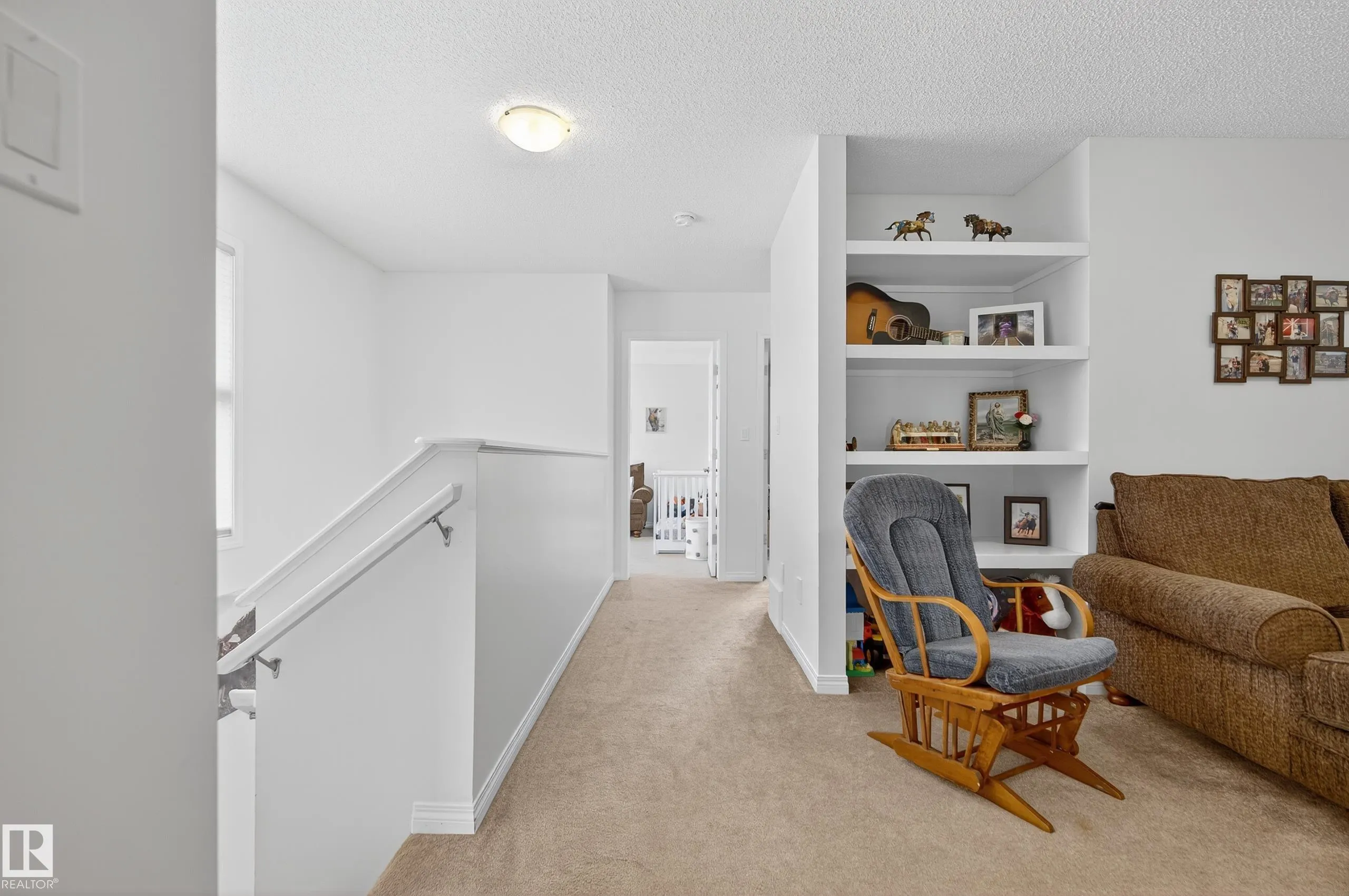425 SIMMONDS Way