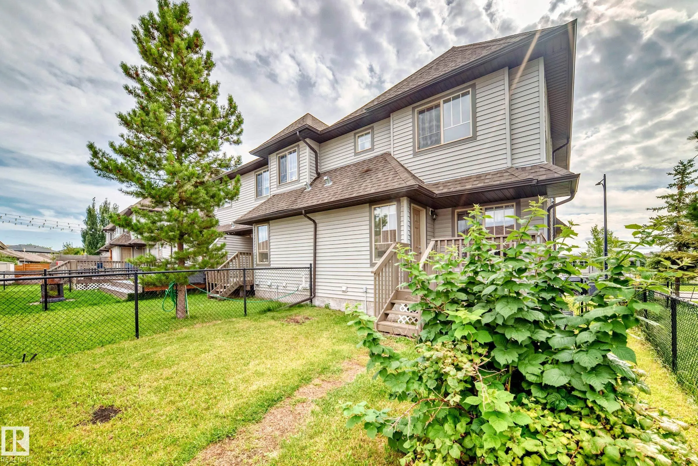 3834 ALLAN Drive