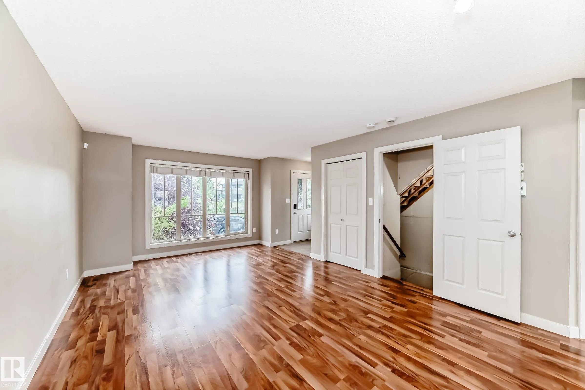 3834 ALLAN Drive