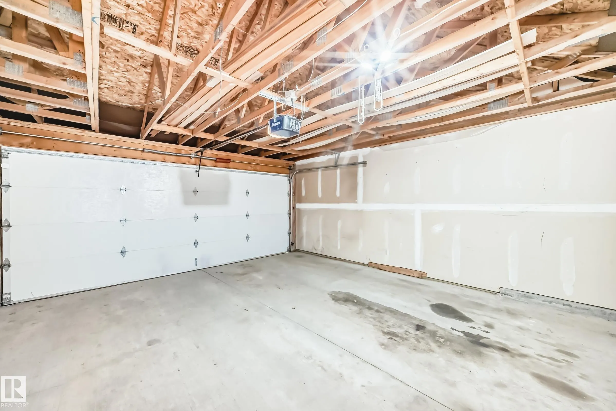 3834 ALLAN Drive